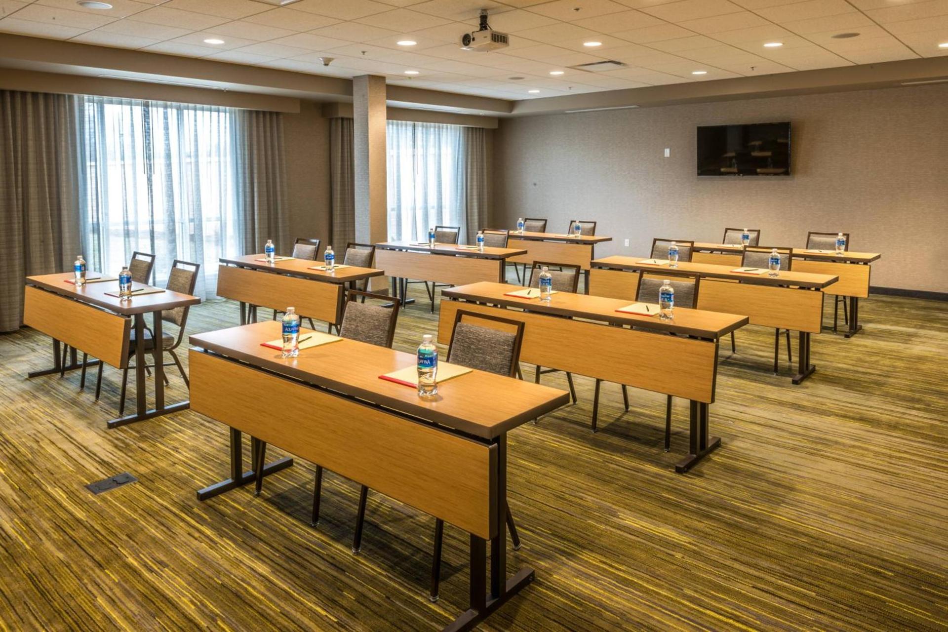 Courtyard by Marriott Somerset photo 31