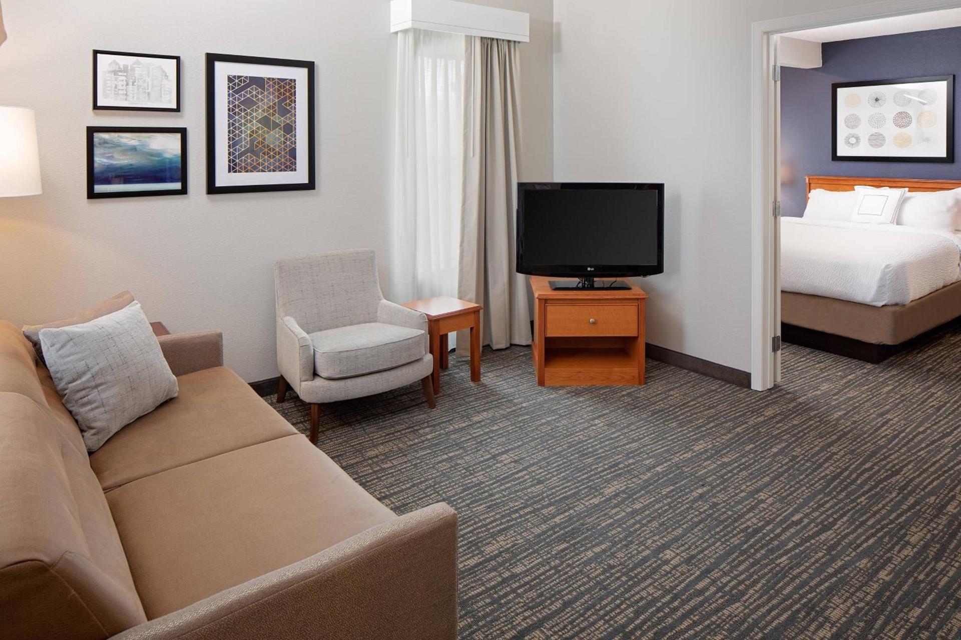 Residence Inn by Marriott Lexington North photo 7