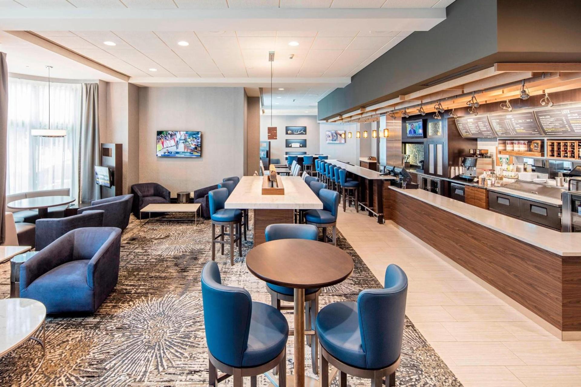 Courtyard by Marriott Boston Brookline photo 17