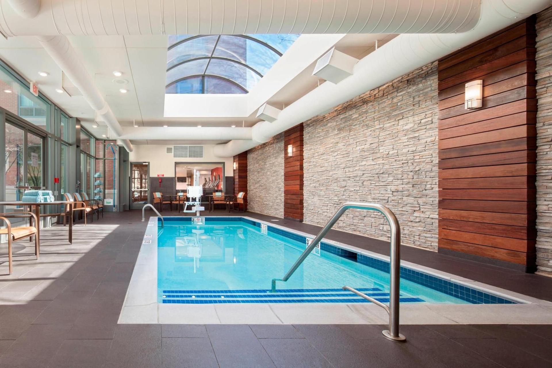 Courtyard by Marriott Boston Brookline photo 24