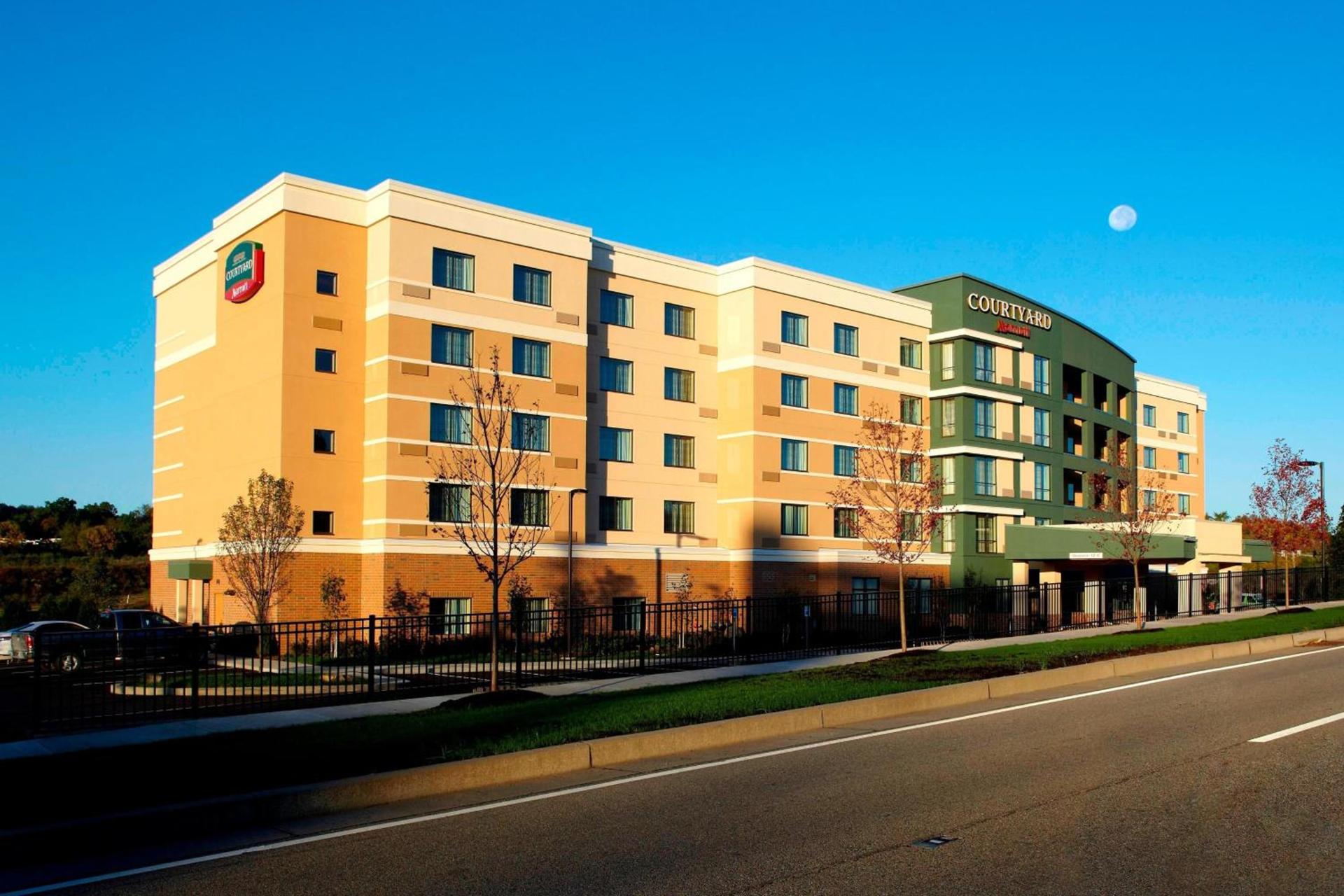 Courtyard Pittsburgh Settlers Ridge/Robinson Township — hotel in Robinson Township