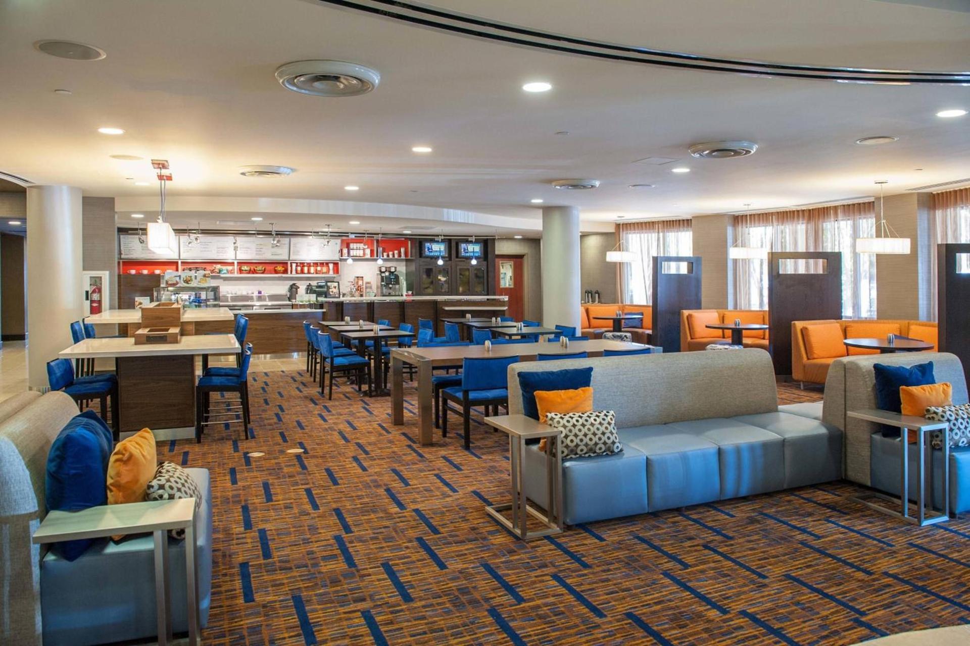 Courtyard by Marriott Pensacola Downtown photo 21