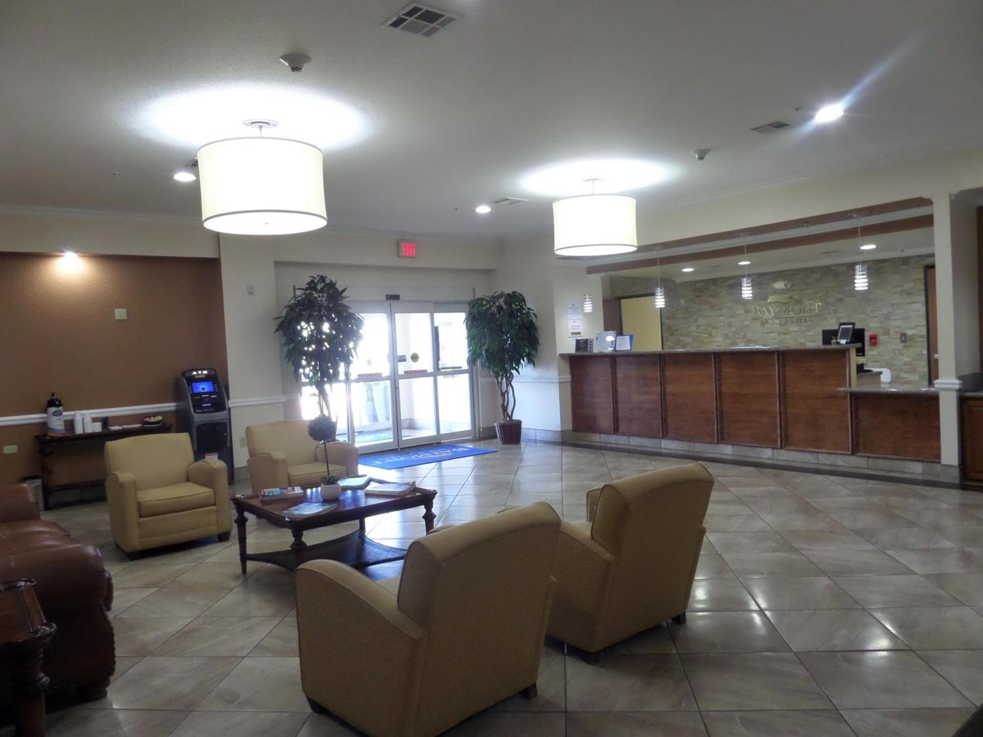 Baymont by Wyndham Pearsall photo 14