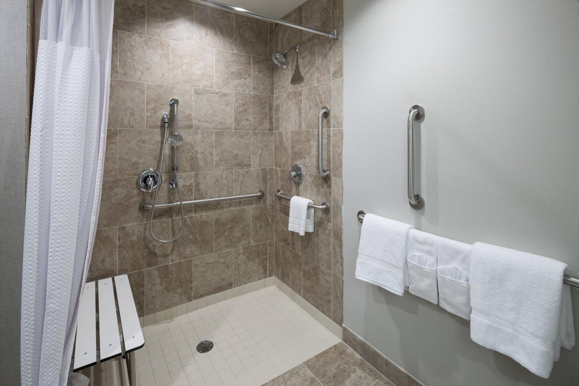 Courtyard by Marriott Dallas Plano/Richardson photo 15