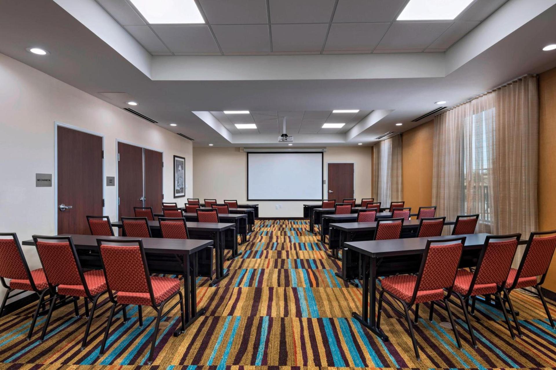 Fairfield Inn & Suites by Marriott Austin Buda photo 28