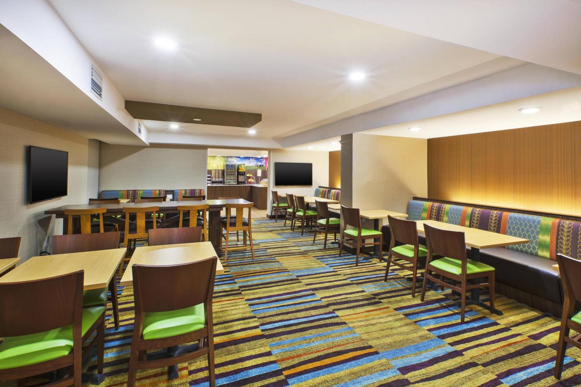Fairfield by Marriott Inn & Suites Herndon Reston photo 19