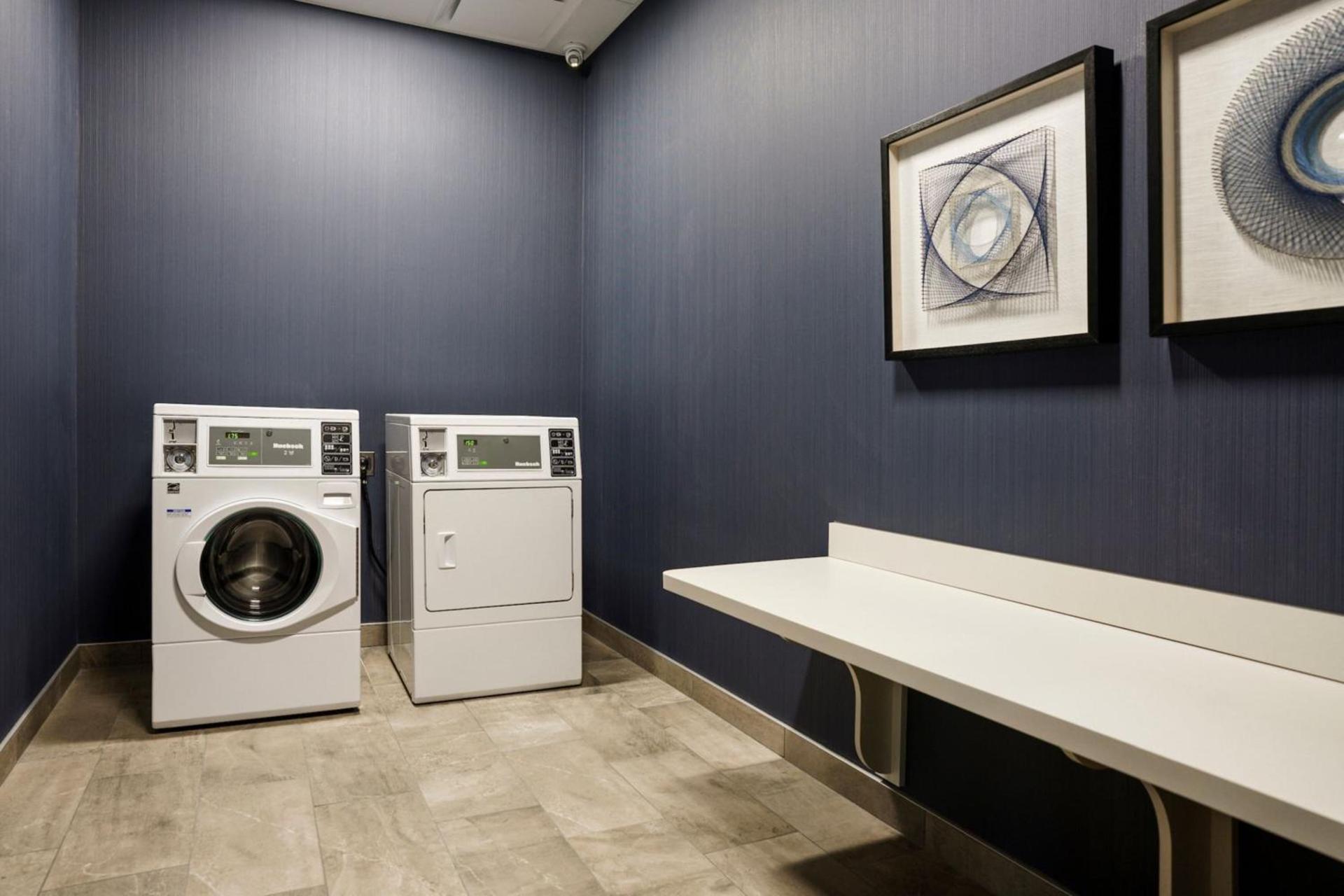 Courtyard by Marriott Indianapolis Fishers photo 32