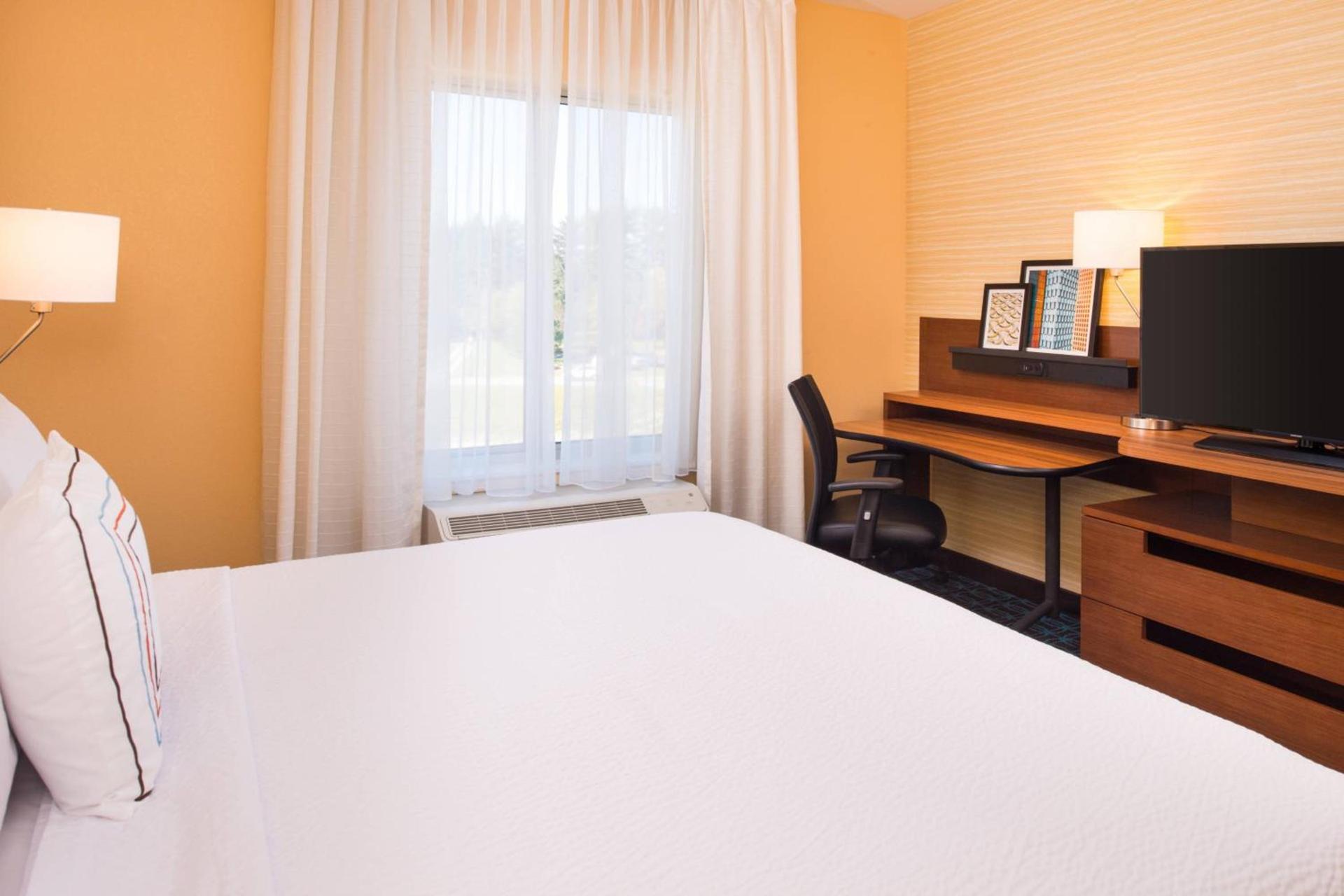 Fairfield Inn & Suites by Marriott Akron Stow photo 9