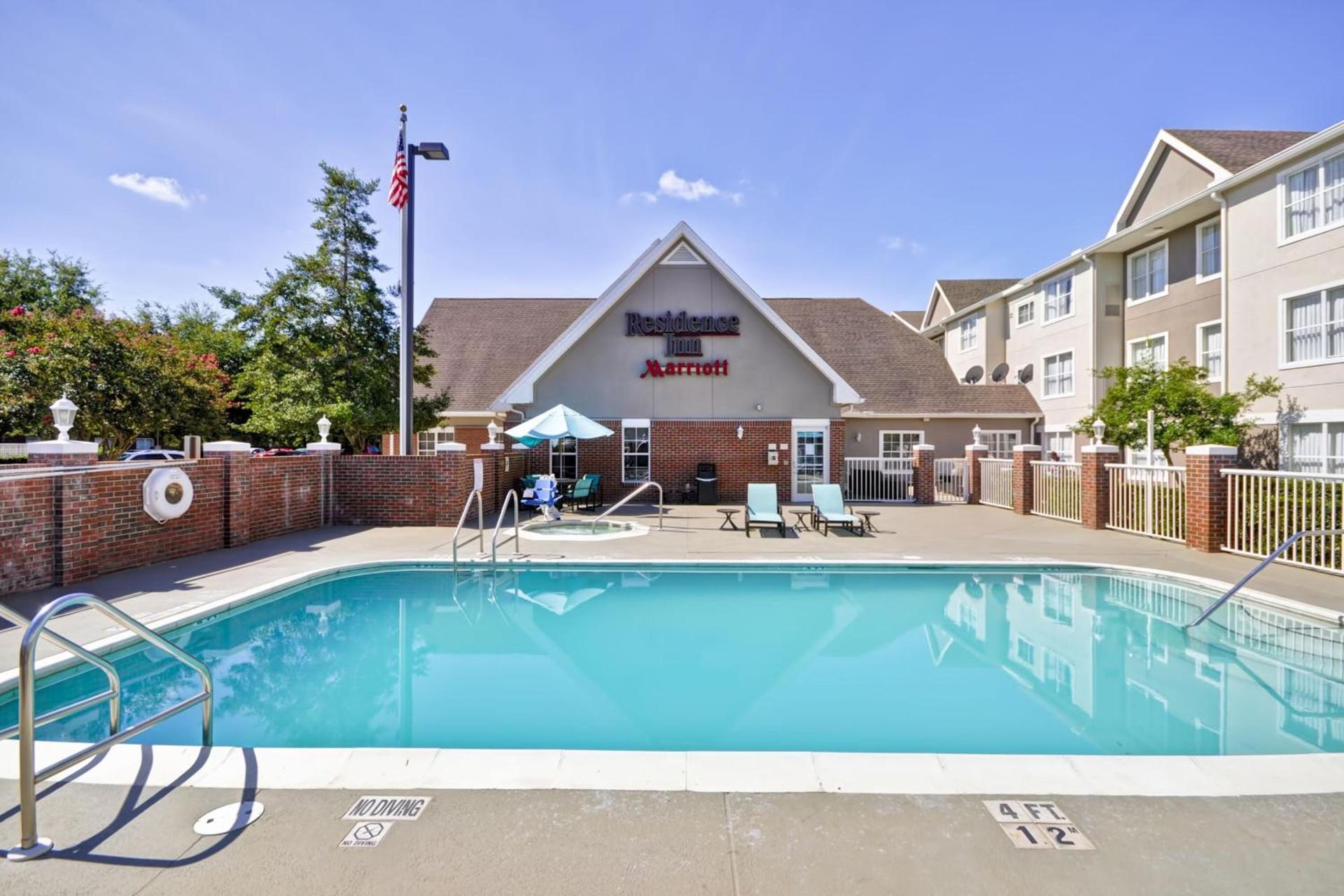 Residence Inn by Marriott Jacksonville Airport photo 25