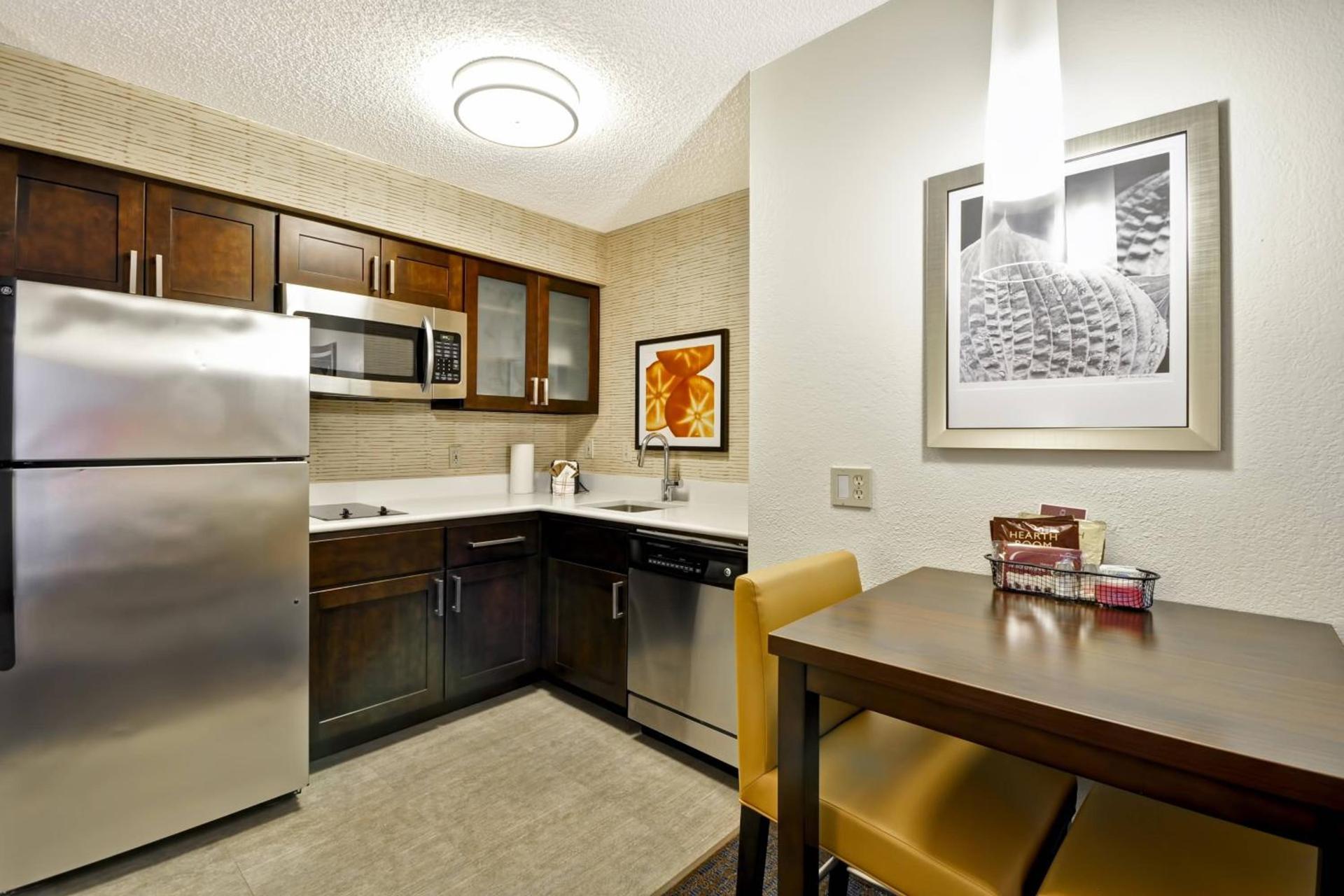 Residence Inn by Marriott Jacksonville Airport photo 13