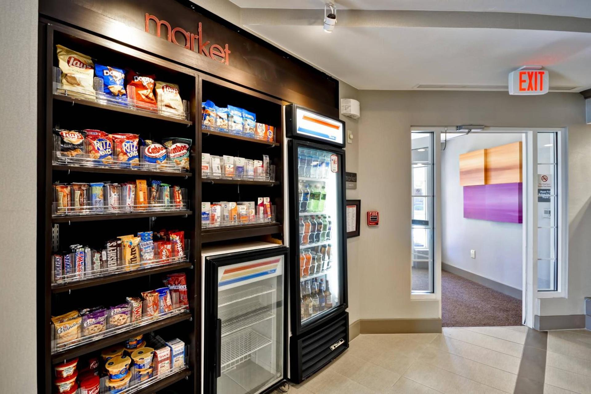 Residence Inn by Marriott Jacksonville Airport photo 21