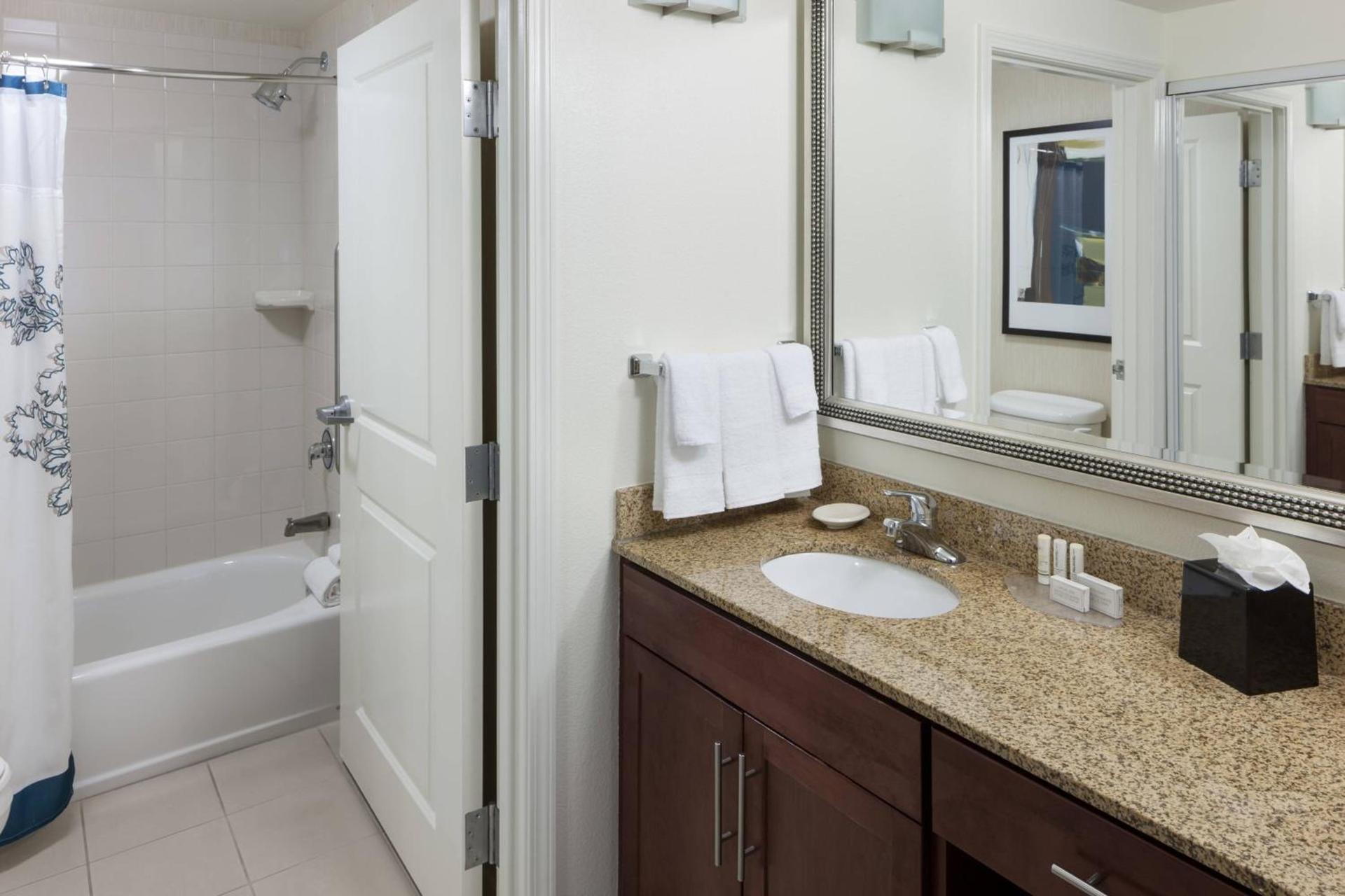 Residence Inn Phoenix North Happy Valley photo 13