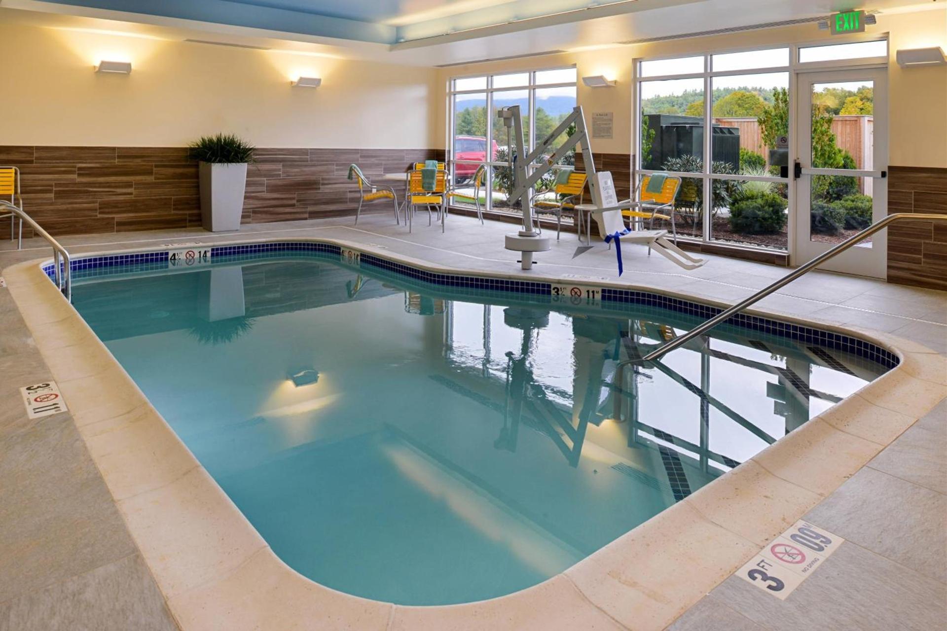Fairfield Inn & Suites by Marriott Plymouth White Mountains photo 38