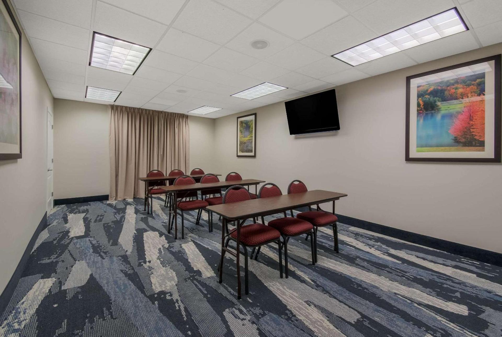 Comfort Inn & Suites Barnesville - Frackville photo 22