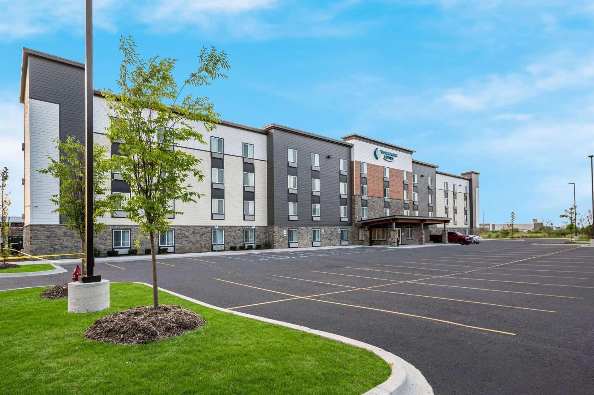 WoodSpring Suites Wixom - Novi photo 50