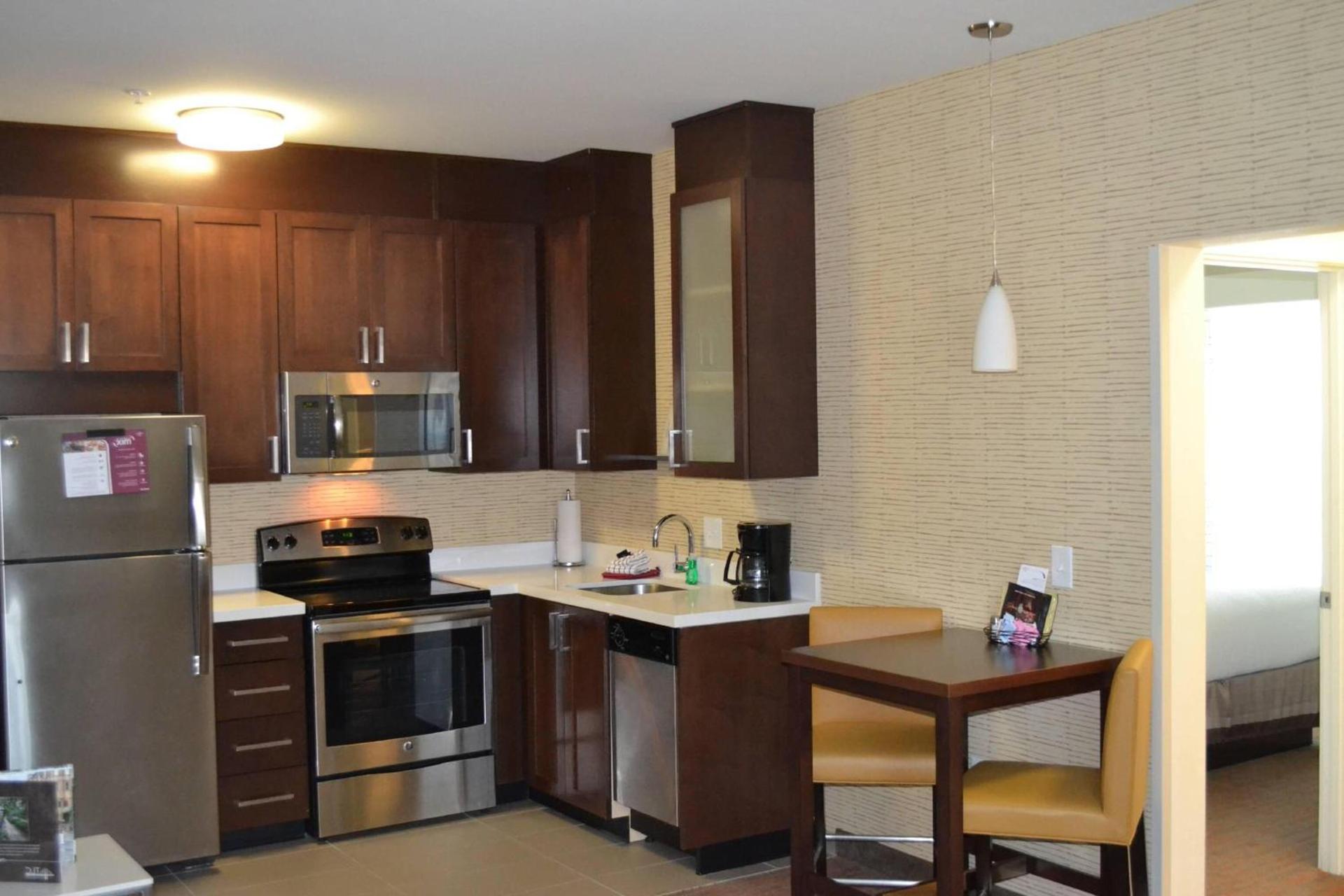 Residence Inn by Marriott Savannah Airport photo 2