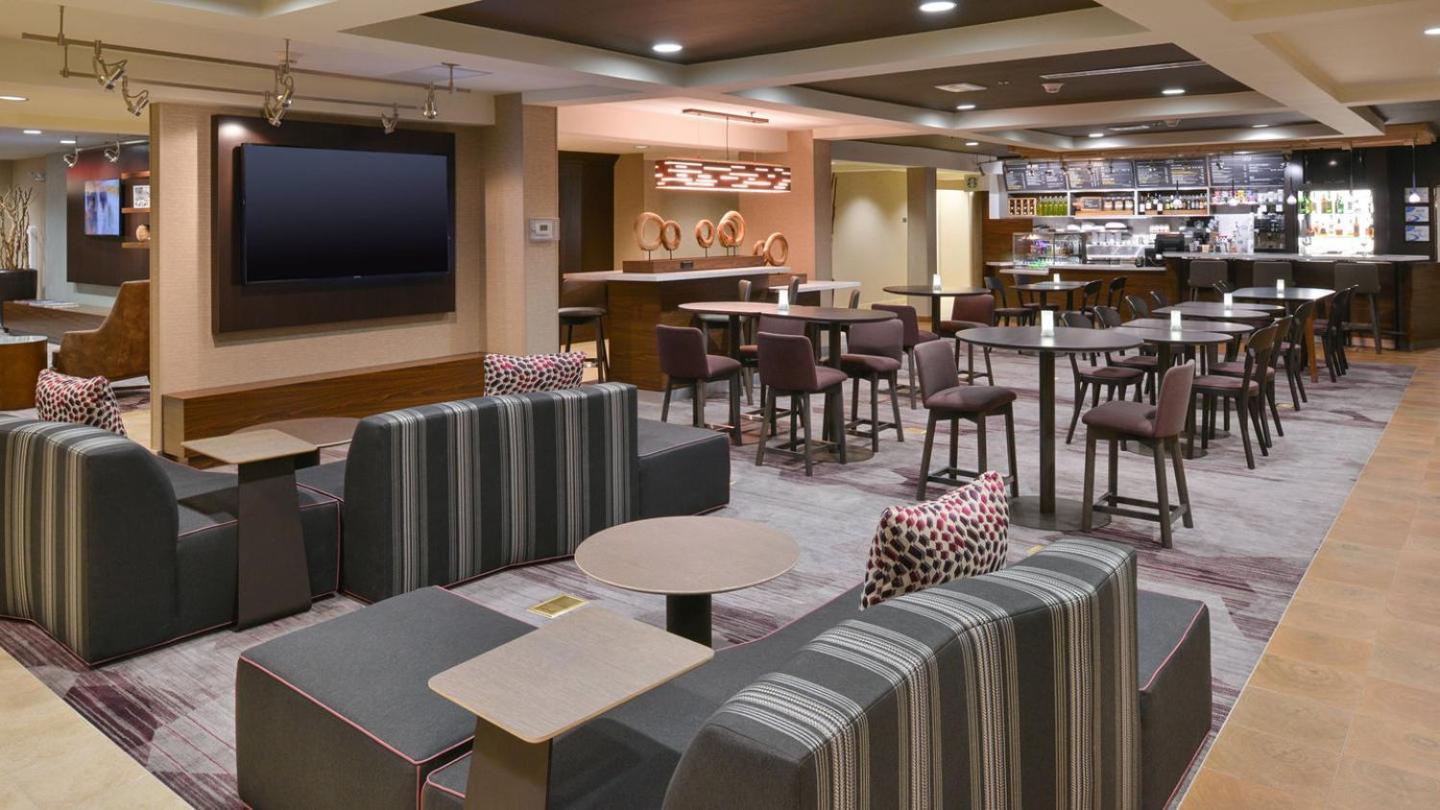 Courtyard by Marriott Charlotte Matthews photo 3