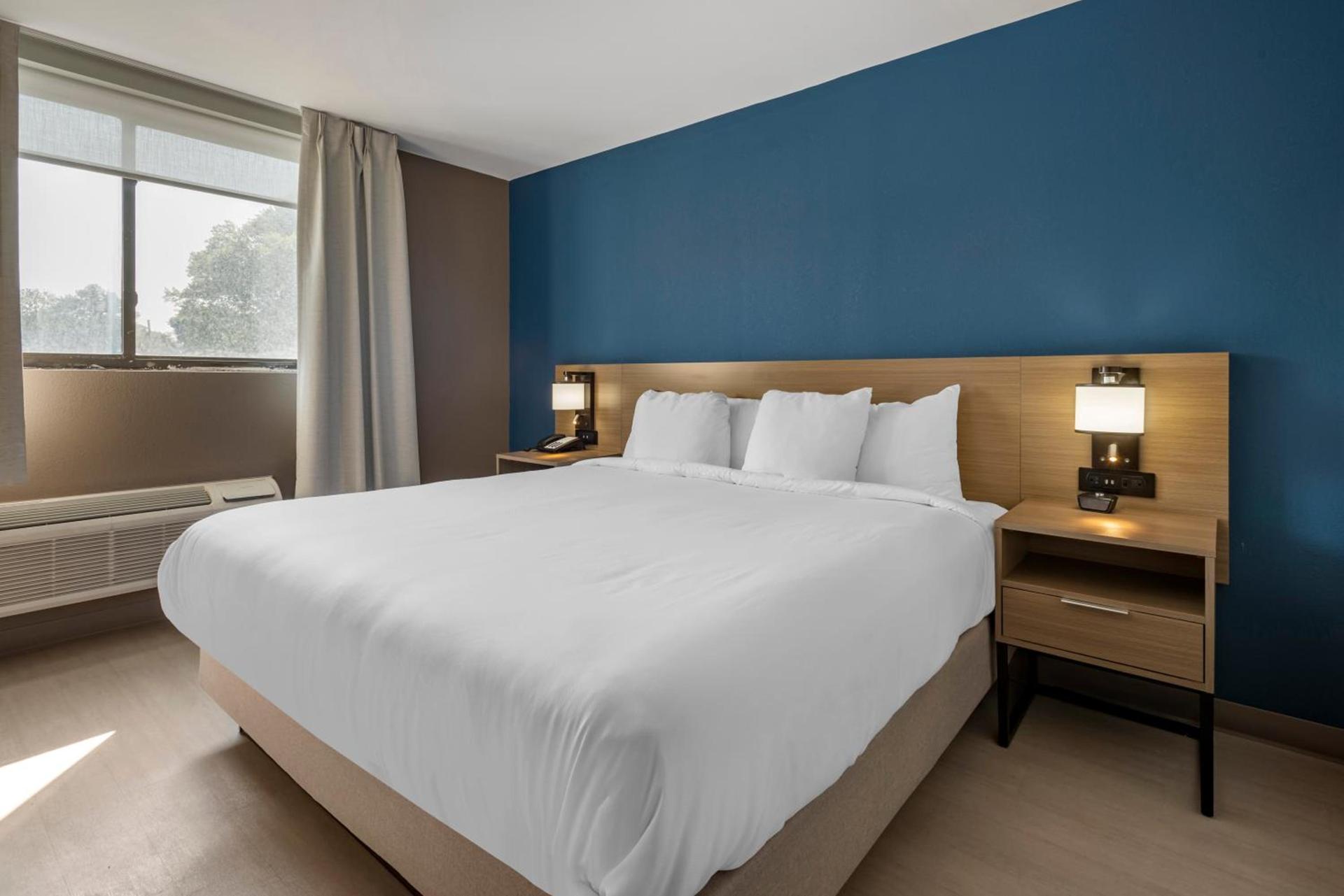Comfort Inn Philadelphia International Airport West photo 36