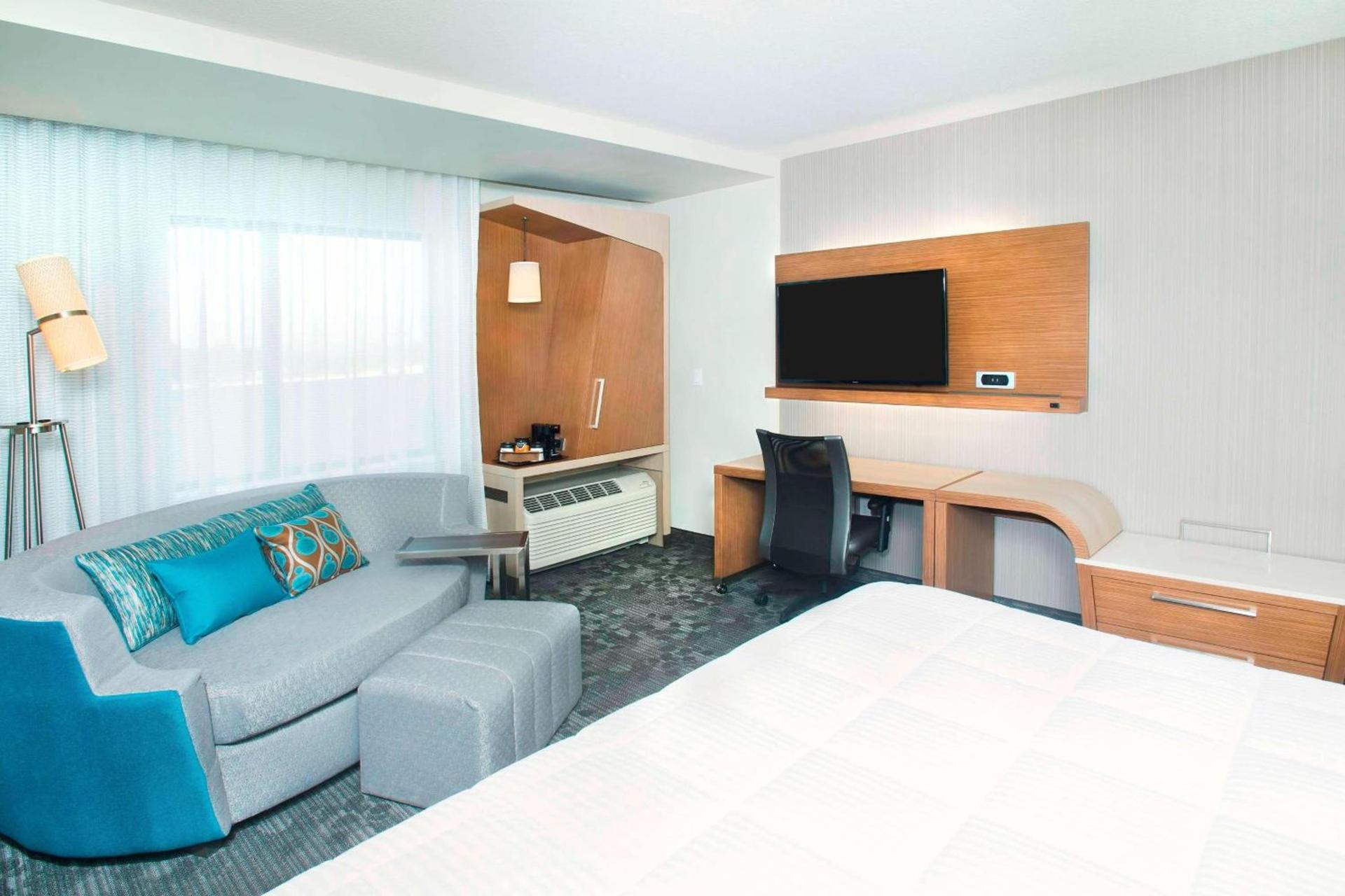 Courtyard by Marriott Redwood City photo 15