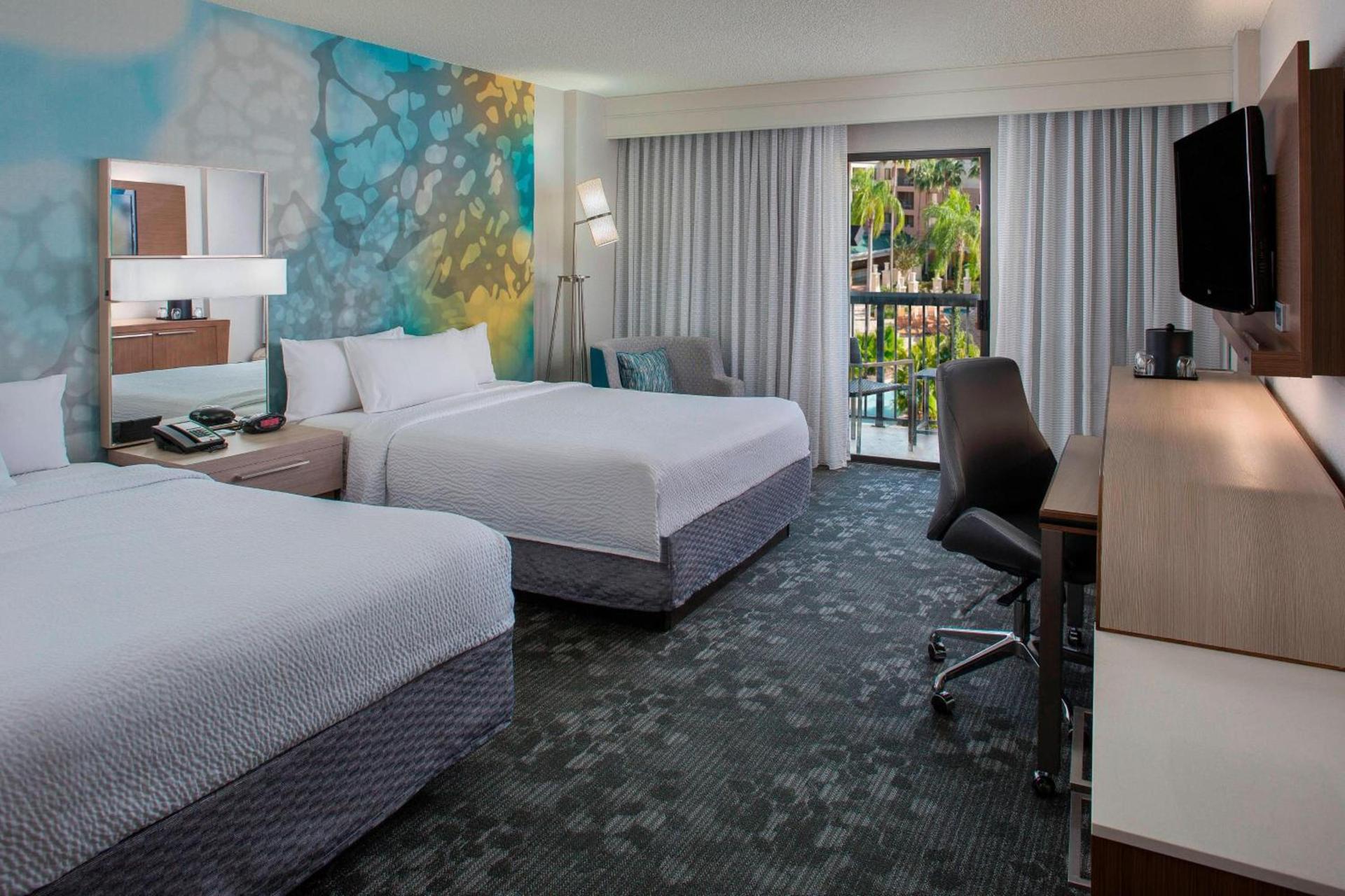 Courtyard by Marriott Orlando Lake Buena Vista in the Marriott Village photo 8