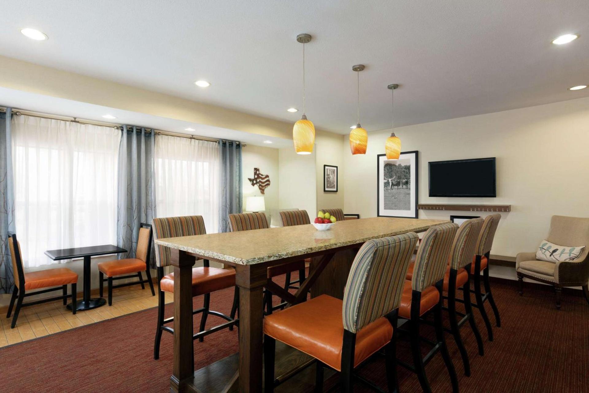 Hampton Inn Abilene photo 6