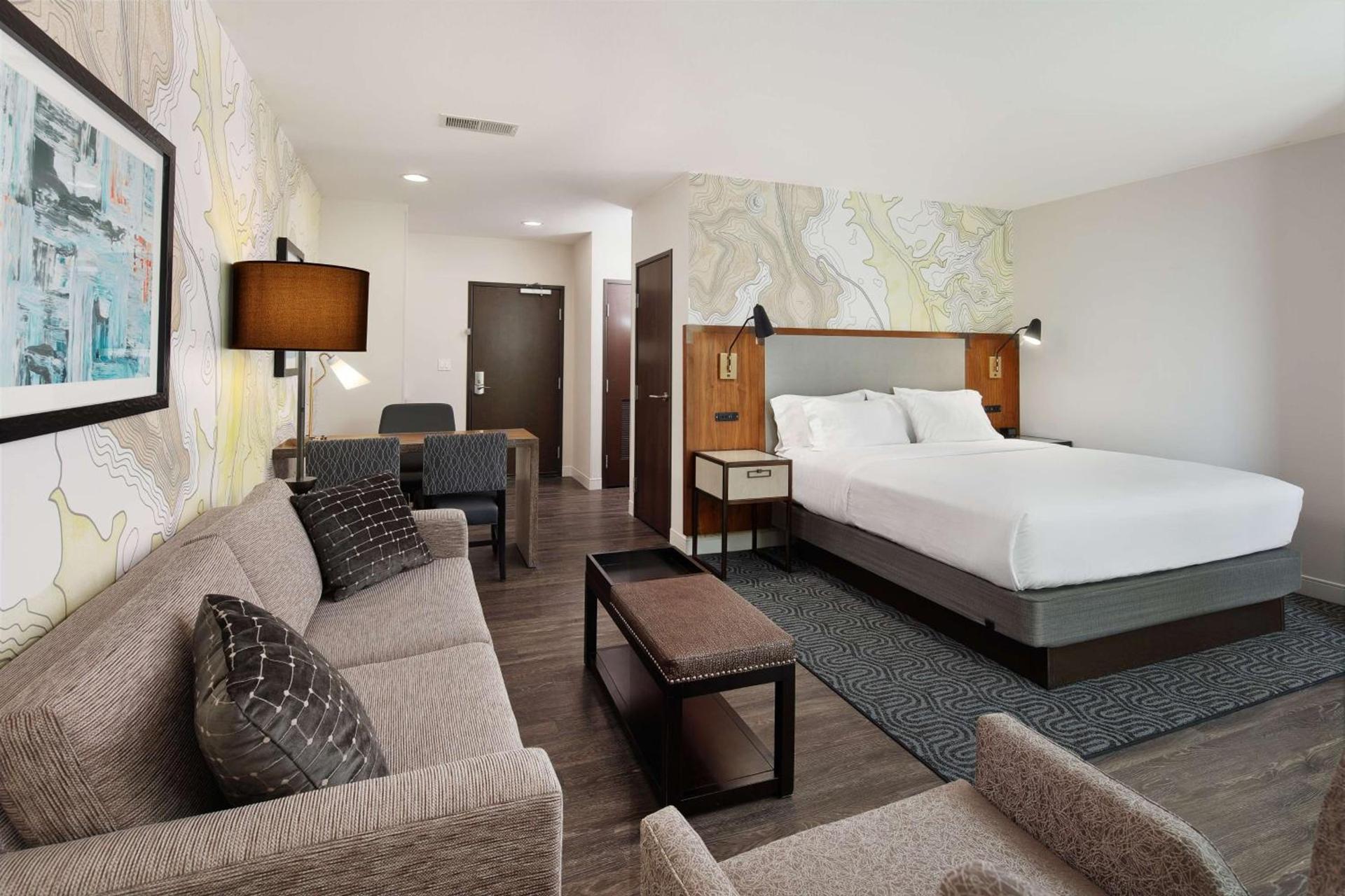 Embassy Suites Amarillo Downtown photo 43