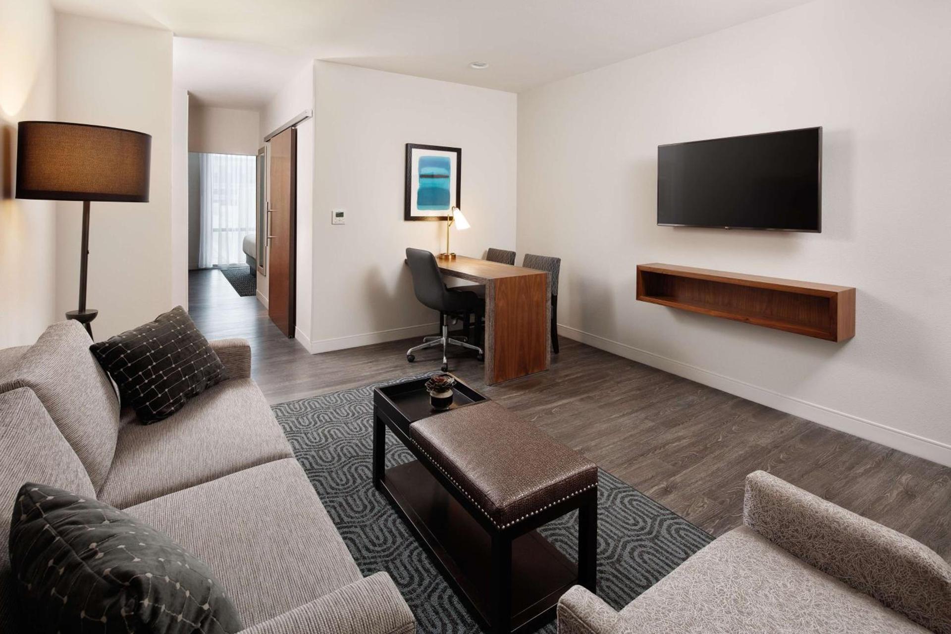 Embassy Suites Amarillo Downtown photo 14