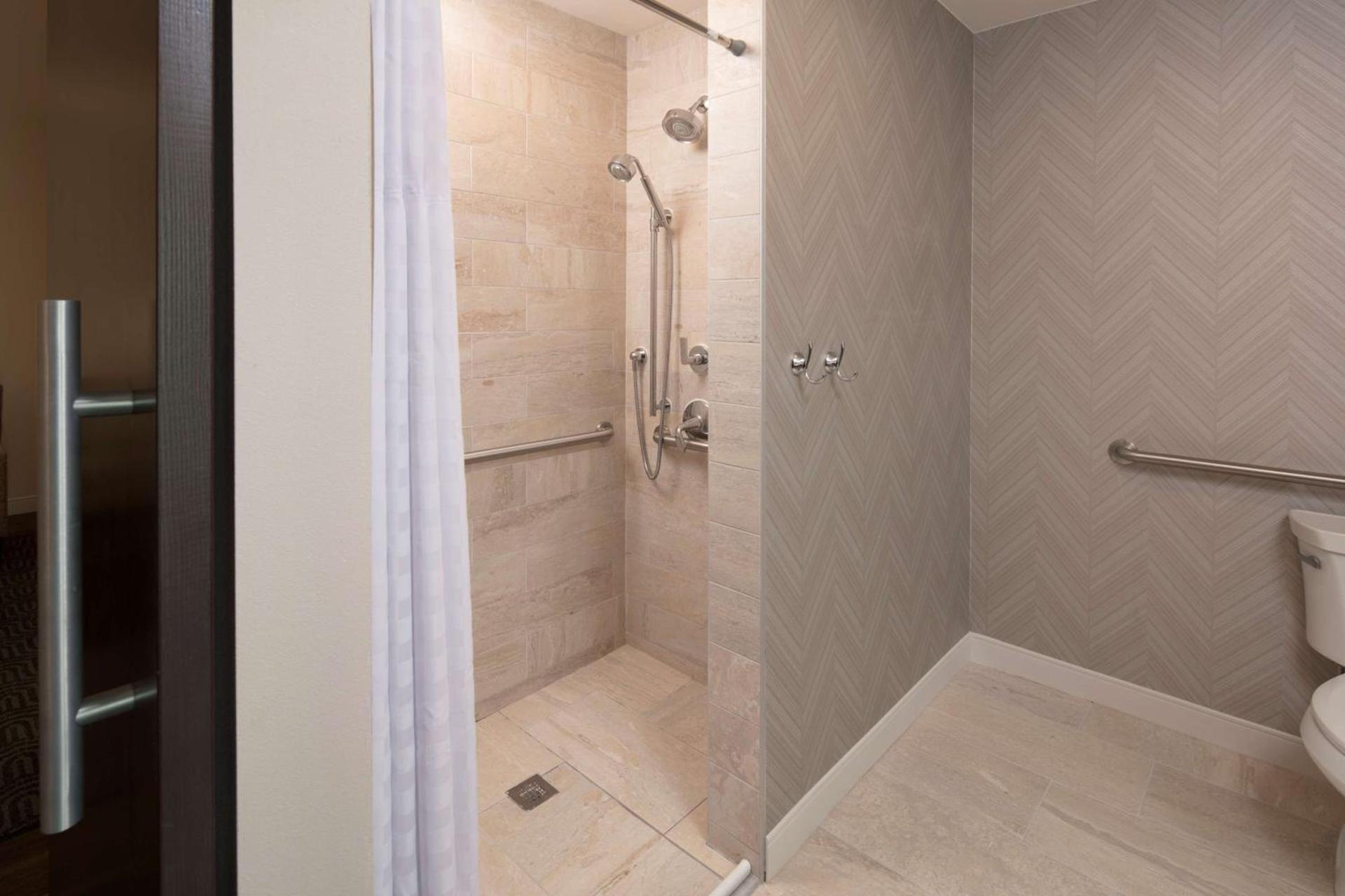 Embassy Suites Amarillo Downtown photo 18