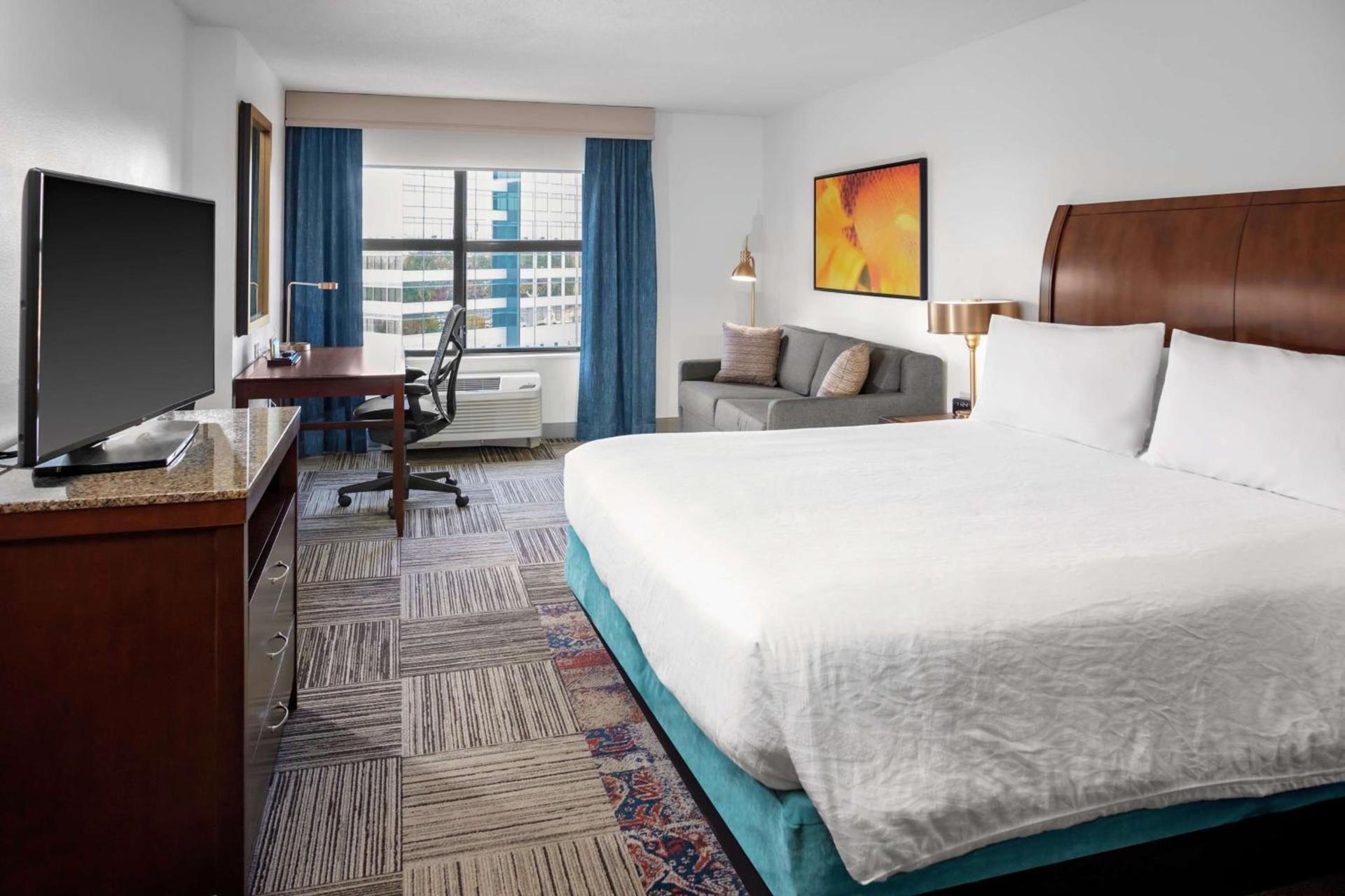 Hilton Garden Inn Atlanta Perimeter Center photo 20