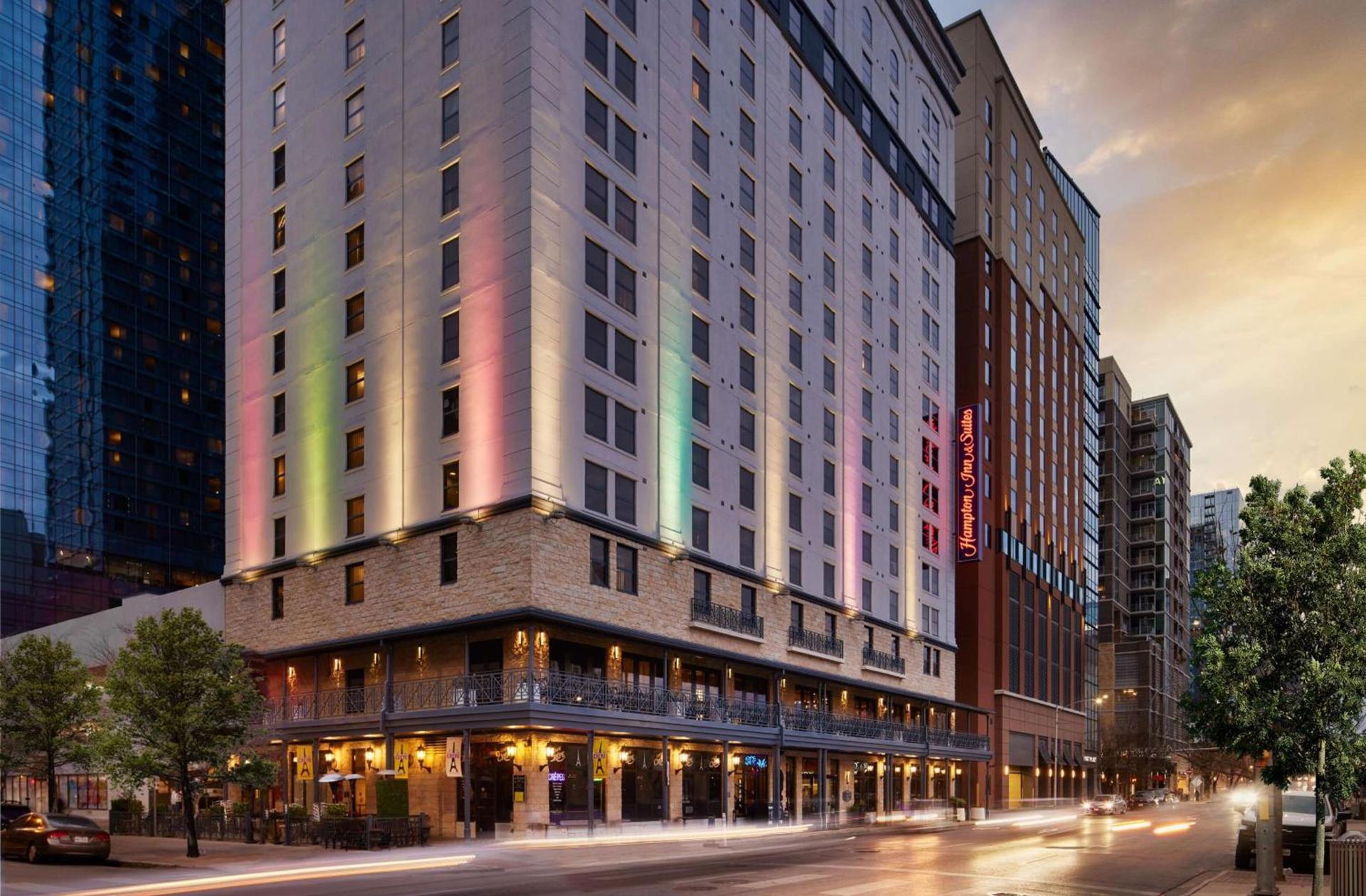 Hampton Inn & Suites Austin - Downtown photo 1
