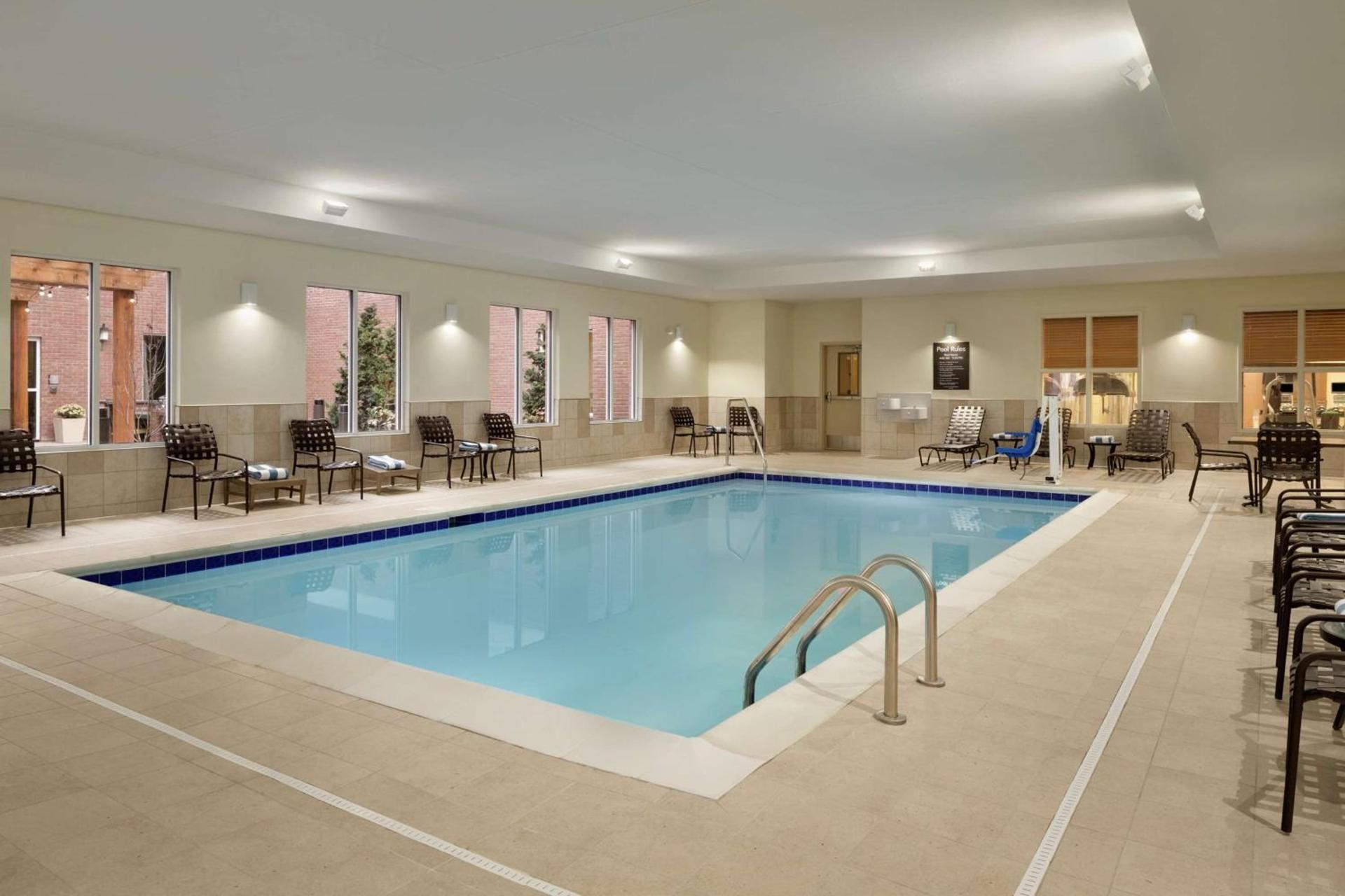 Homewood Suites by Hilton Kalamazoo-Portage photo 13