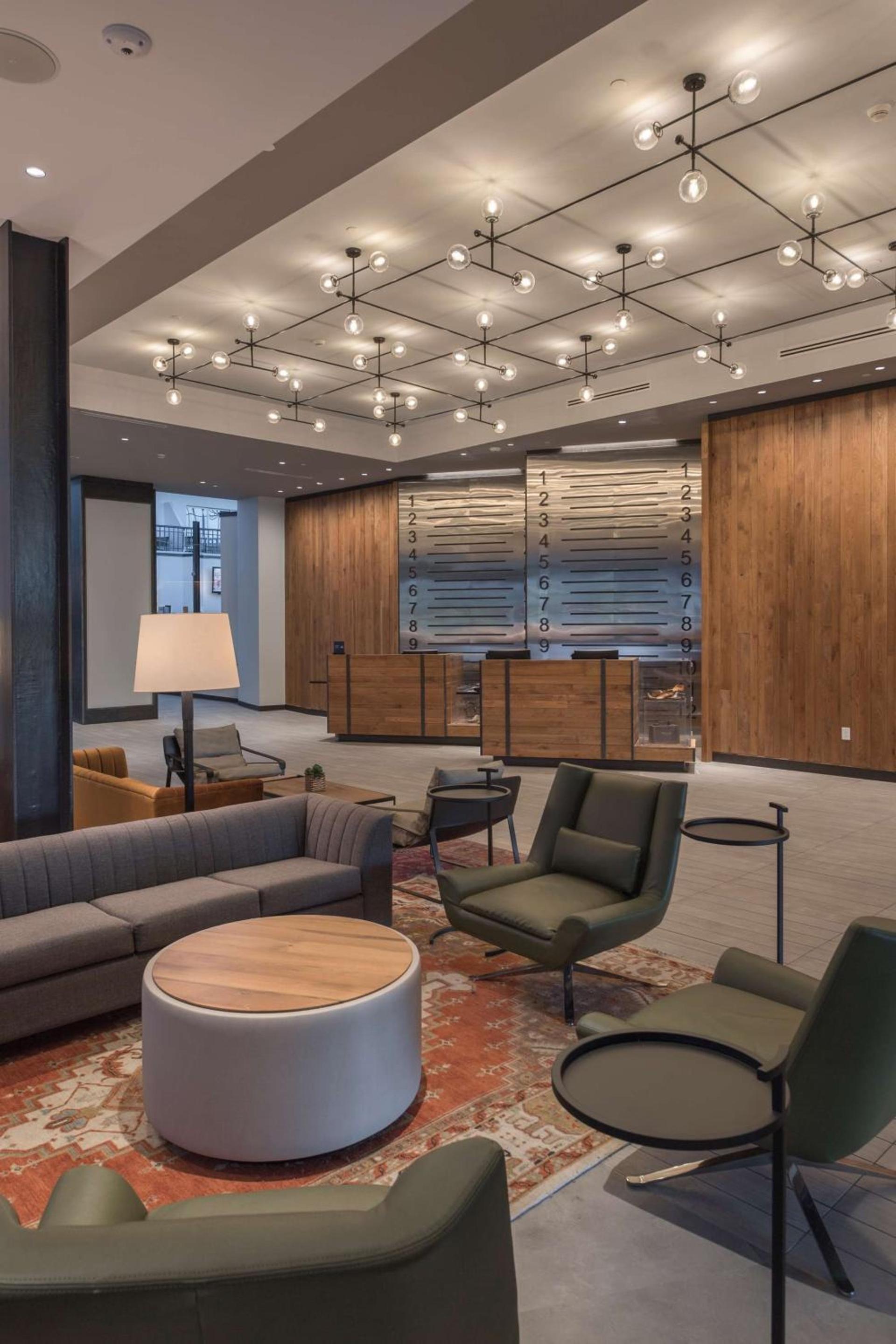 Hilton Boston Woburn photo 3