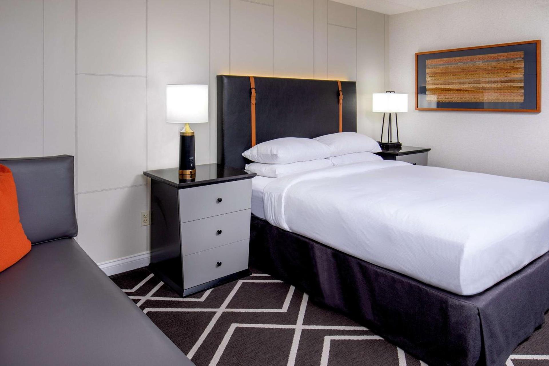 Hilton Boston Woburn photo 38