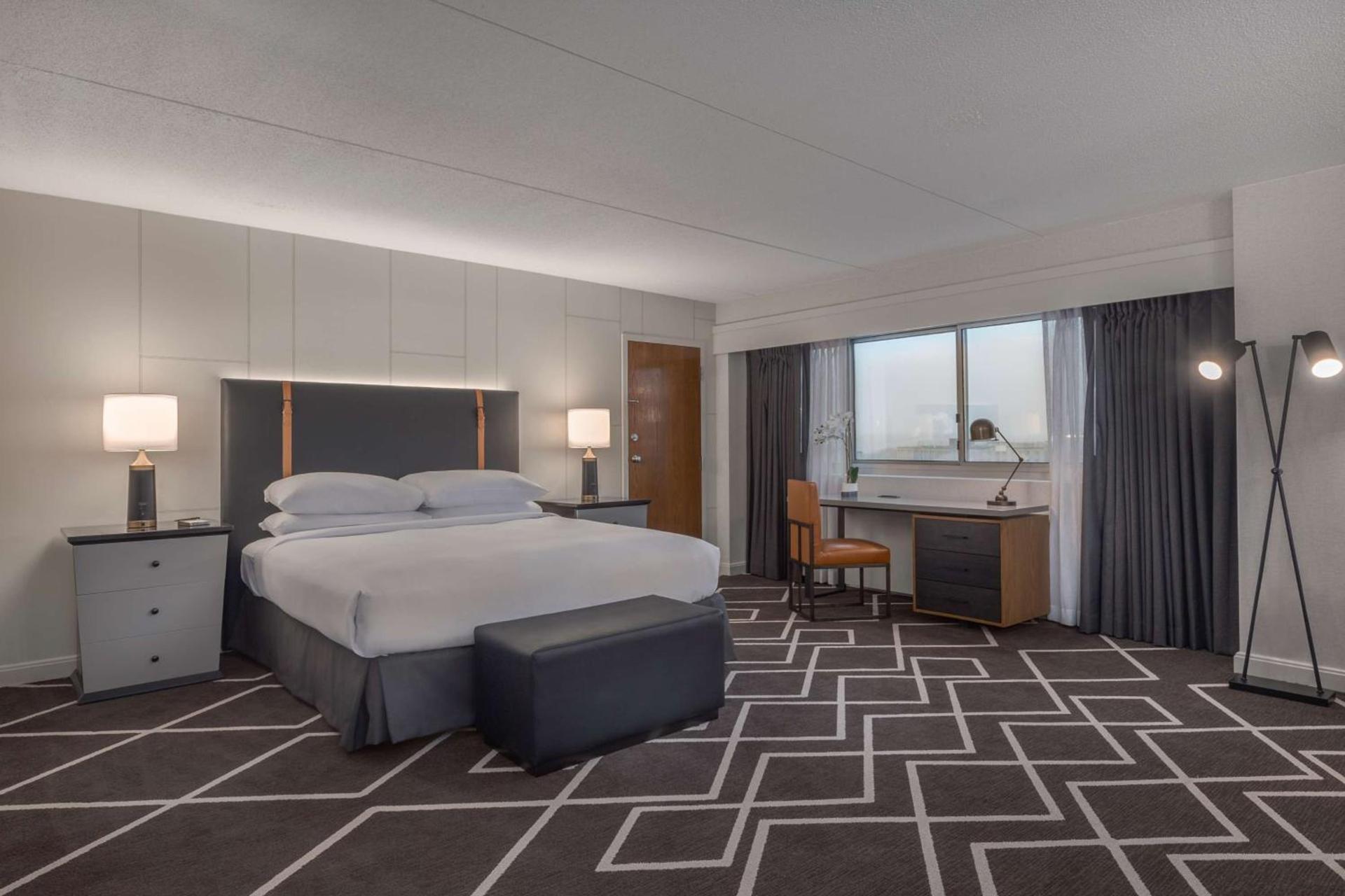 Hilton Boston Woburn photo 37