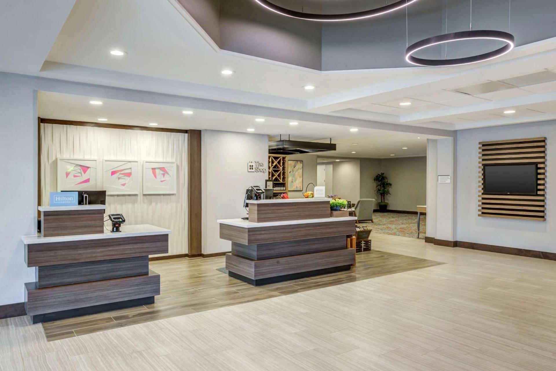 Hilton Garden Inn Boston Waltham photo 2