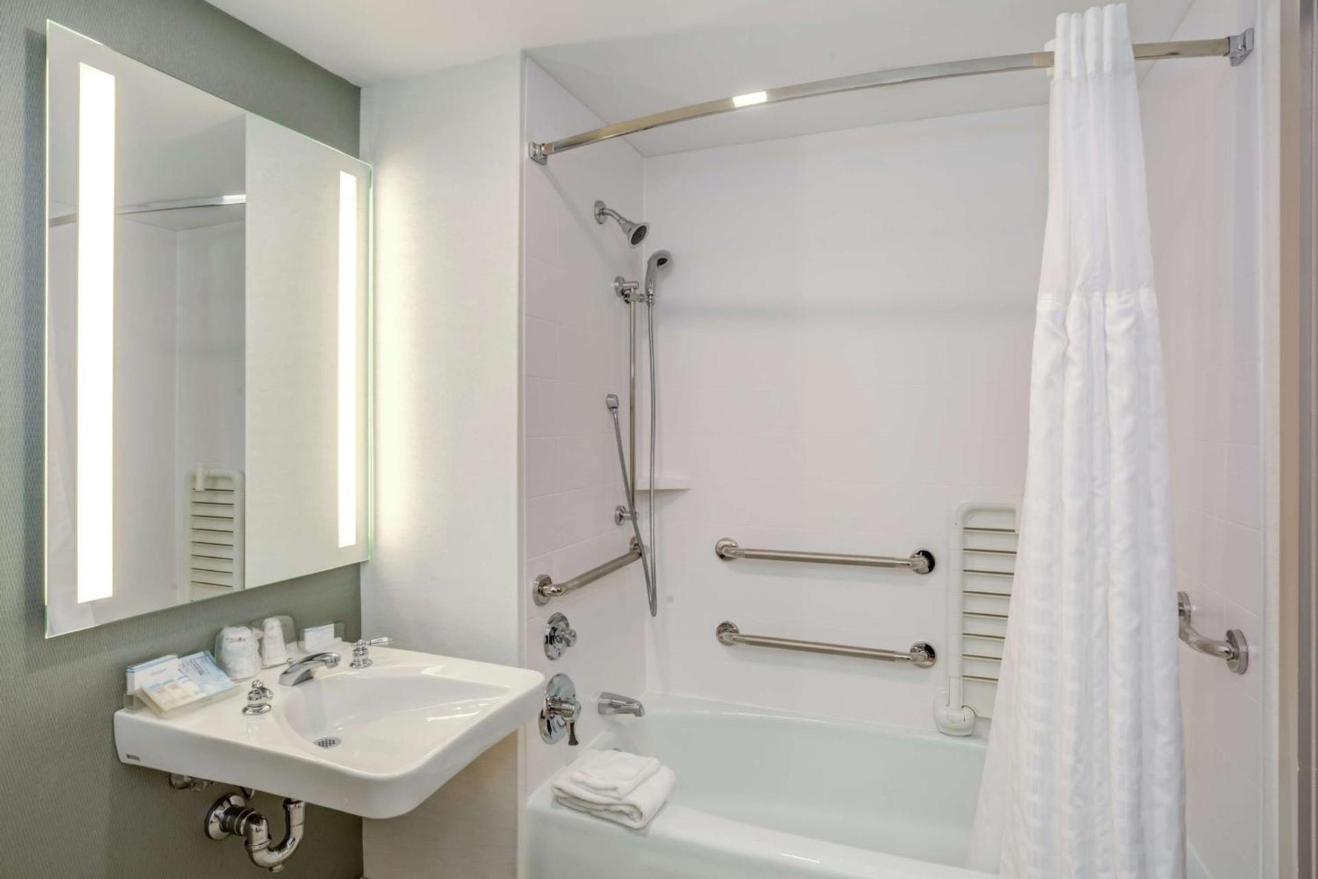 Hilton Garden Inn Boston Waltham photo 20