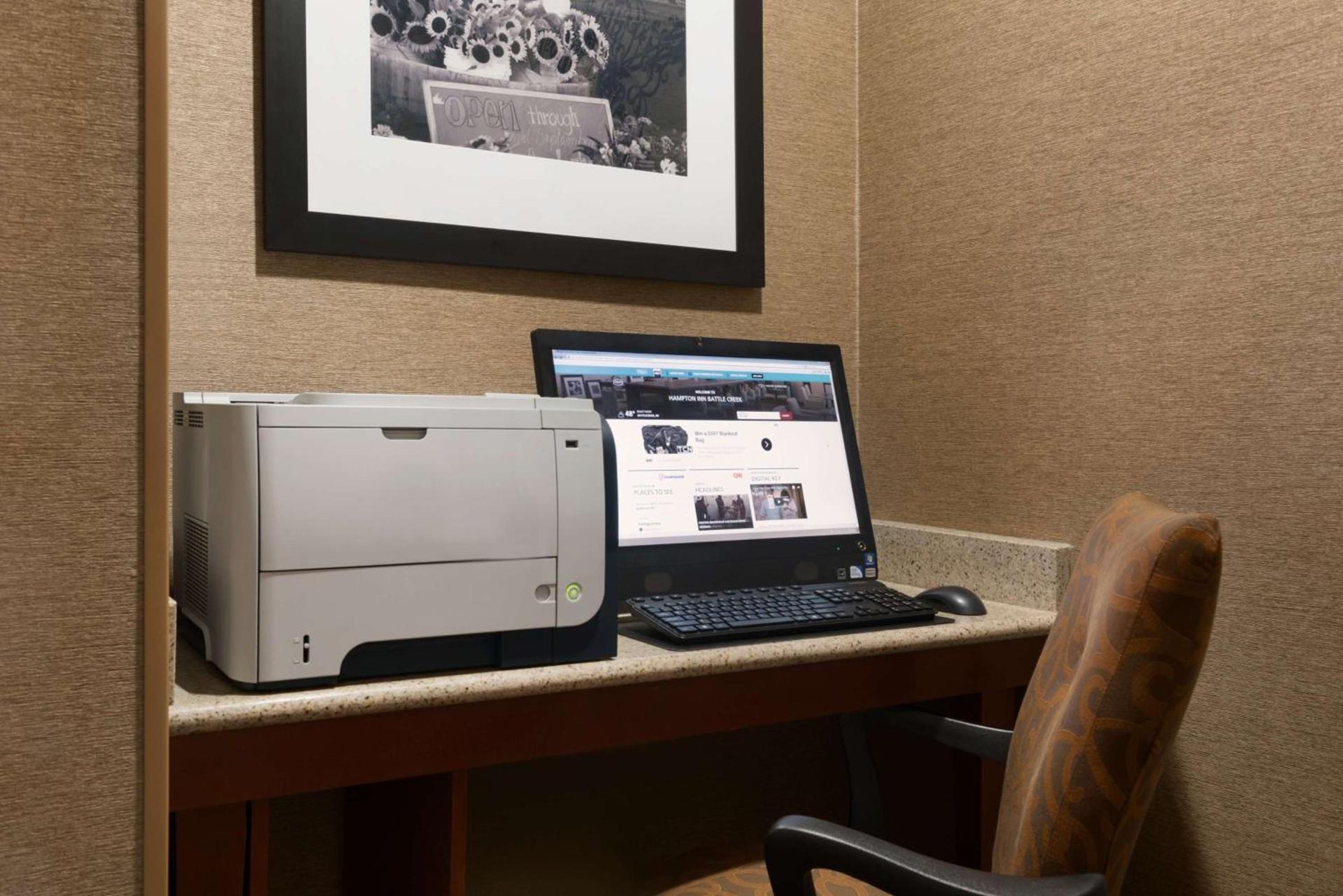 Hampton Inn Battle Creek photo 22