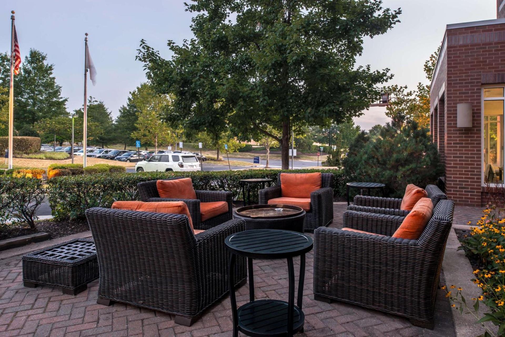 Hilton Garden Inn White Marsh photo 3