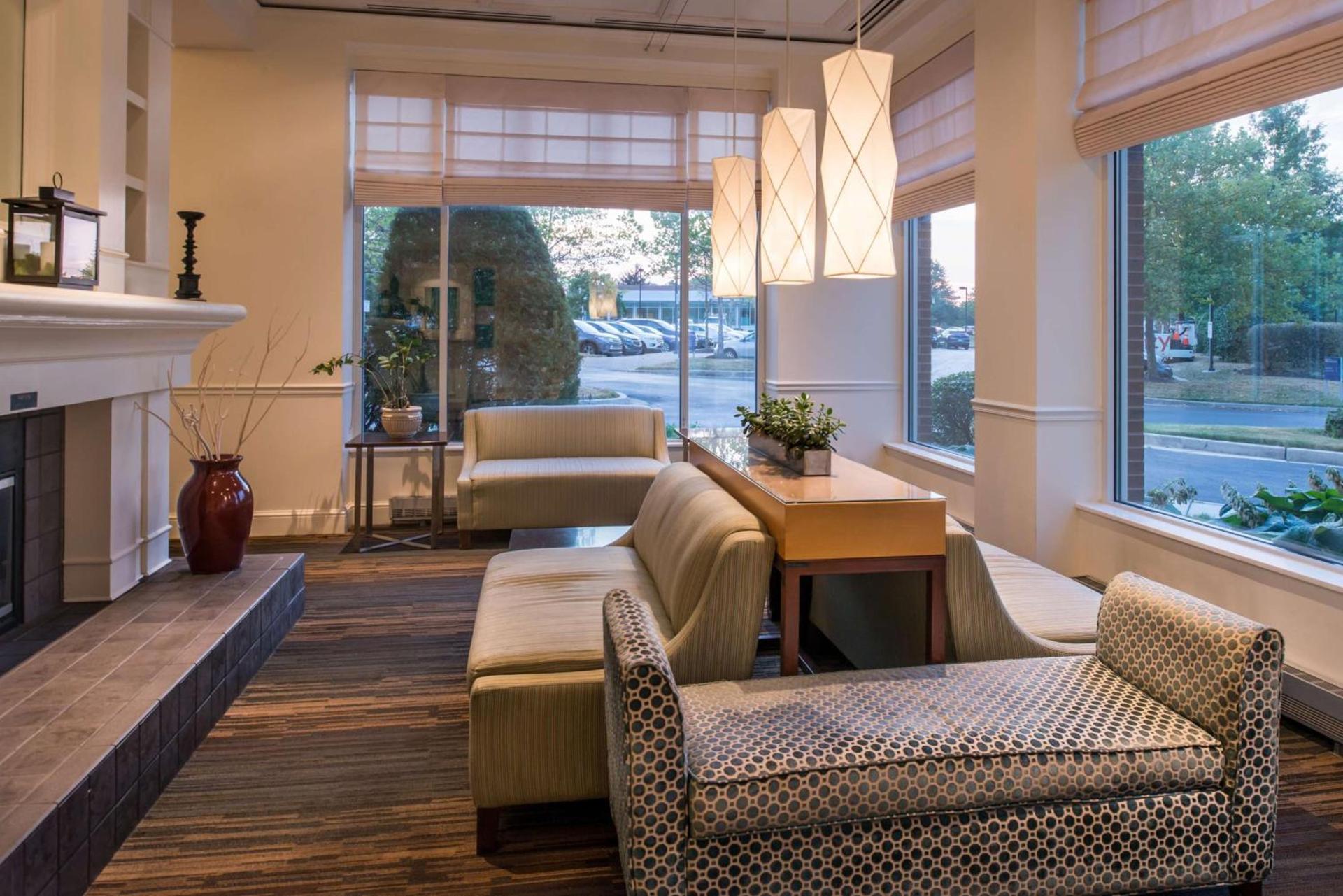 Hilton Garden Inn White Marsh photo 13