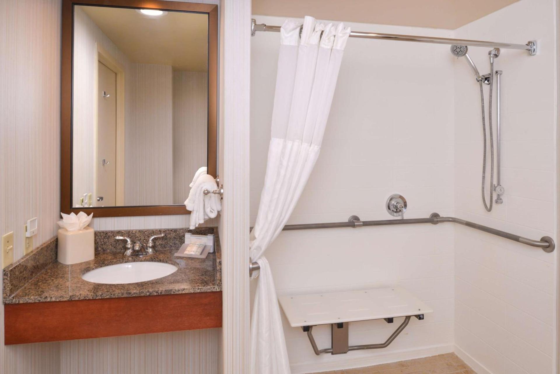 Hilton Garden Inn White Marsh photo 29