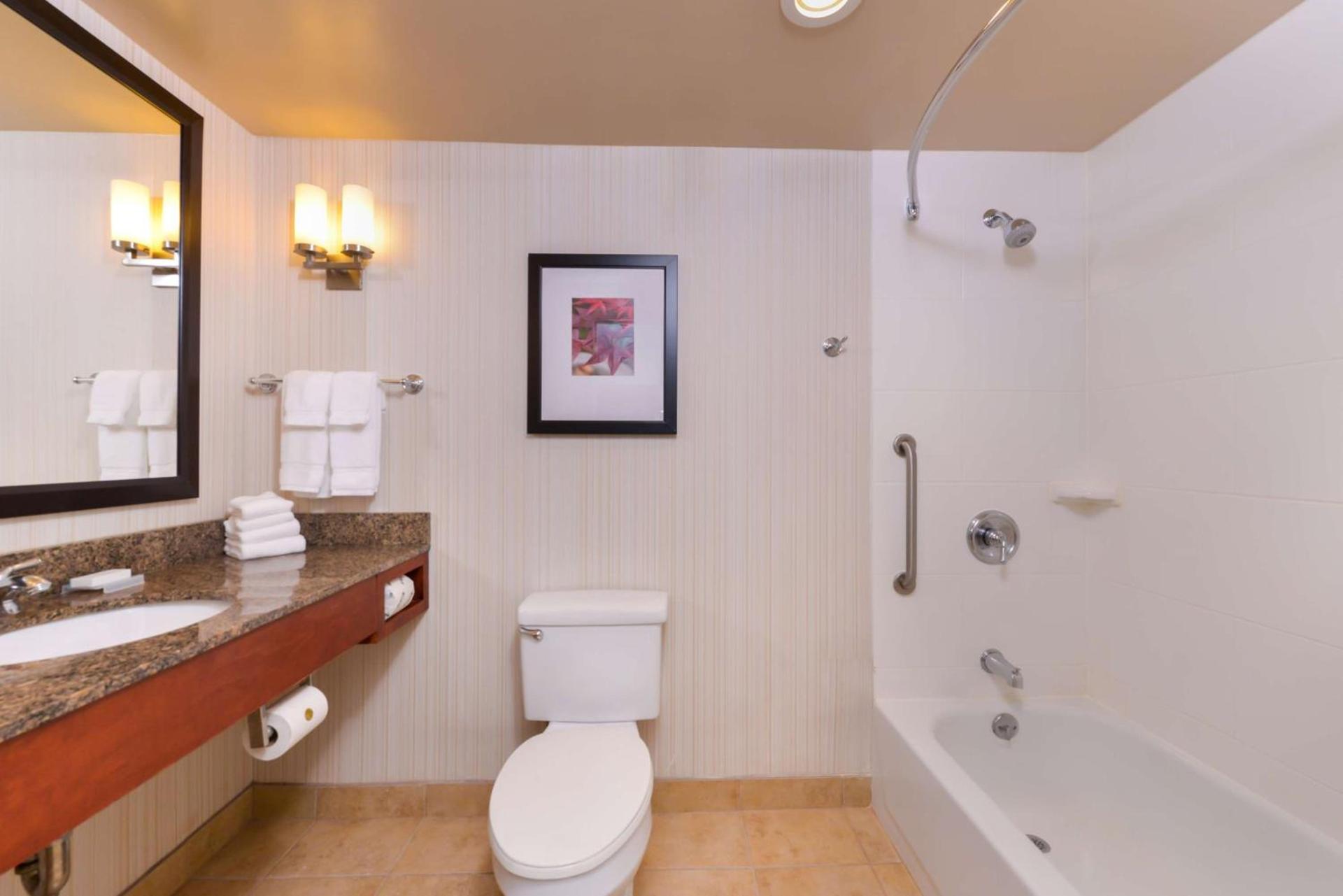 Hilton Garden Inn White Marsh photo 30