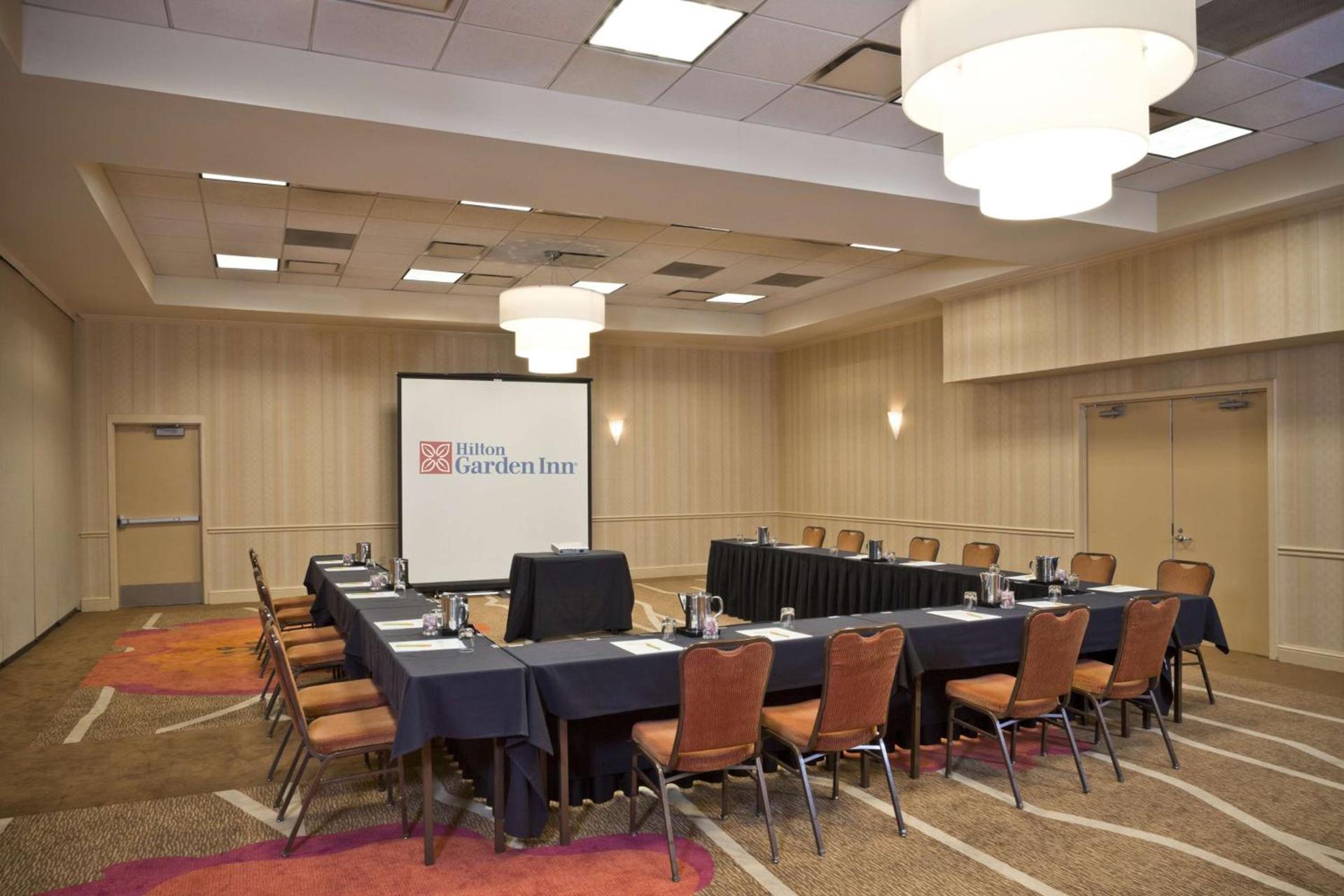 Hilton Garden Inn White Marsh photo 45