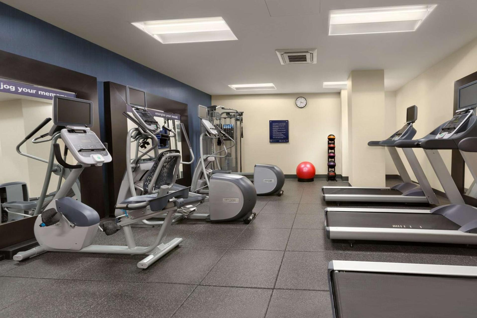 Hampton Inn Chicago Downtown/N Loop/Michigan Ave photo 12