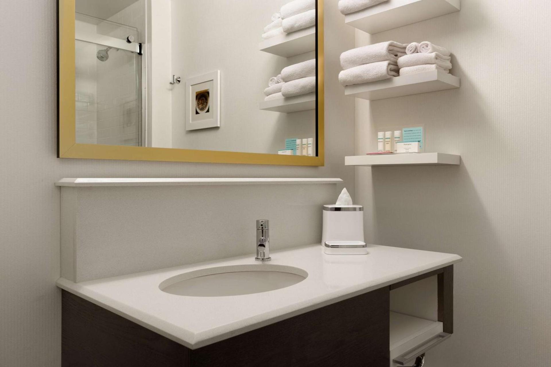 Hampton Inn Chicago Downtown/N Loop/Michigan Ave photo 20