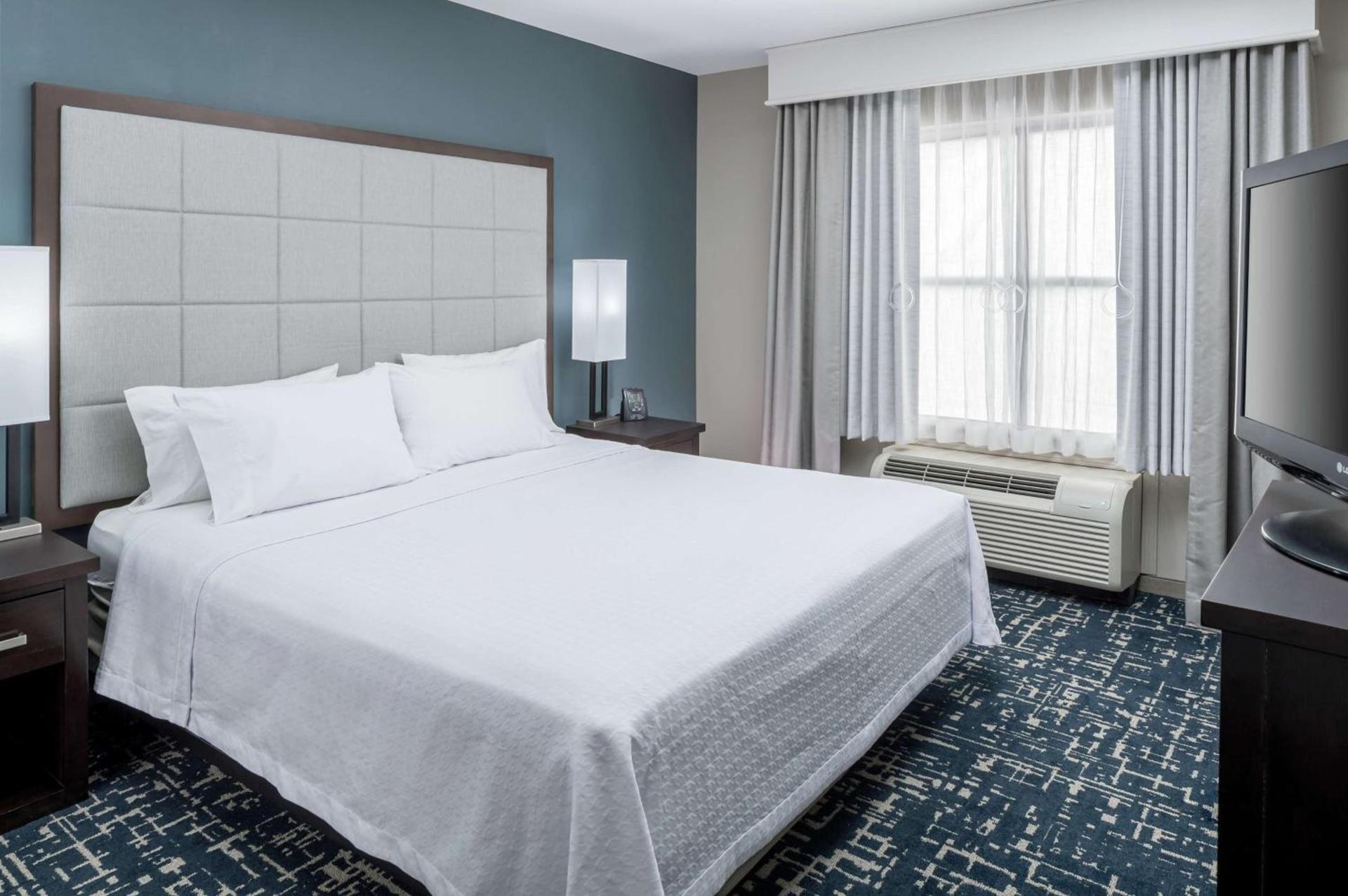 Homewood Suites by Hilton Cedar Rapids-North photo 18