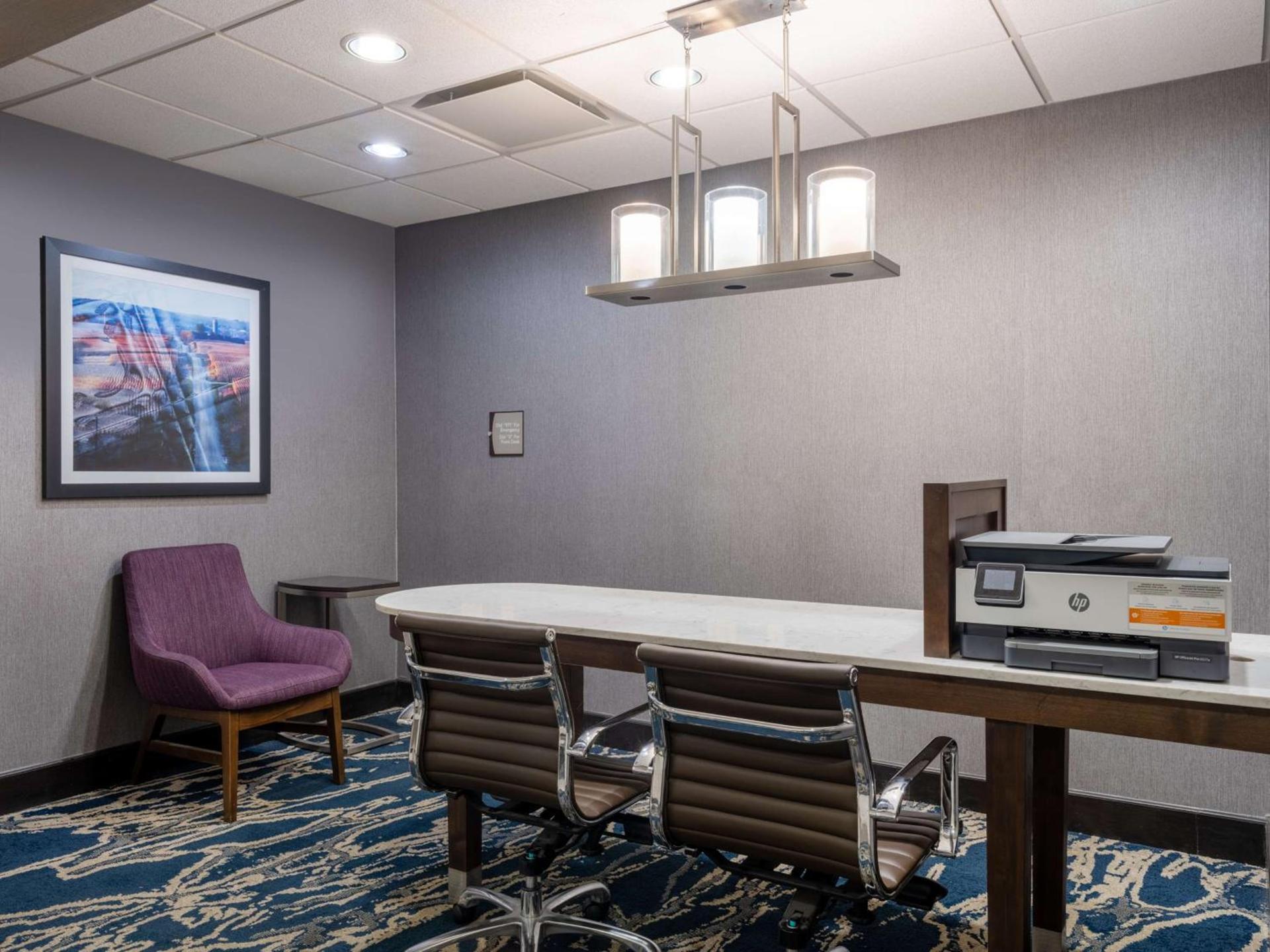 Homewood Suites by Hilton Cedar Rapids-North photo 22