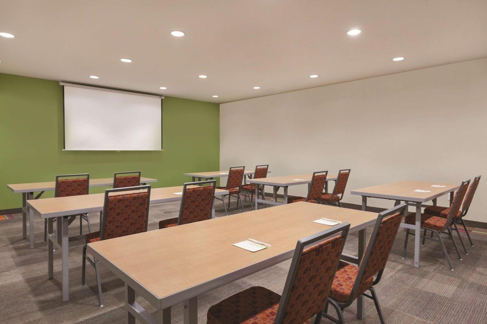 Home2 Suites by Hilton College Station photo 22