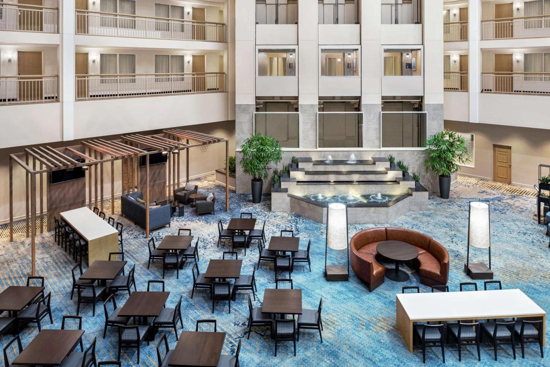 Embassy Suites by Hilton Columbus Dublin photo 4