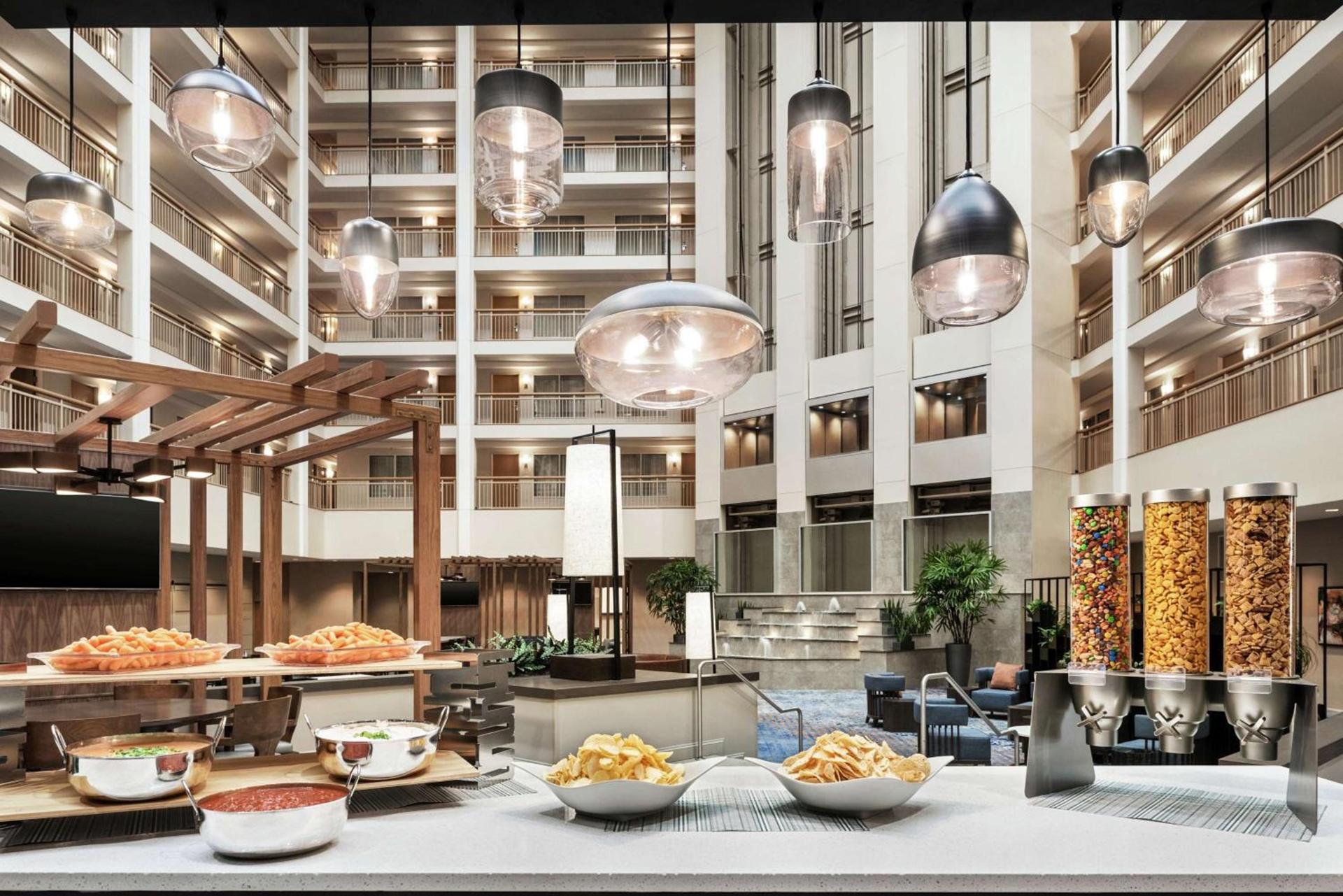 Embassy Suites by Hilton Columbus Dublin photo 13