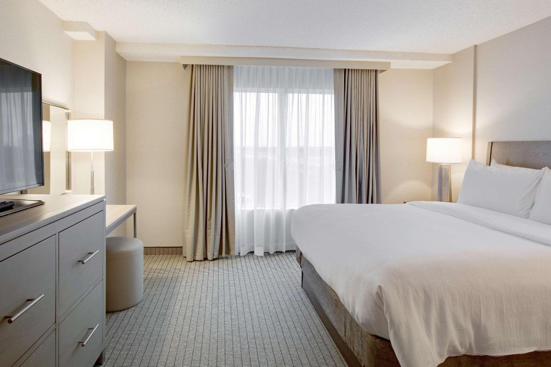 Embassy Suites by Hilton Columbus Dublin photo 23